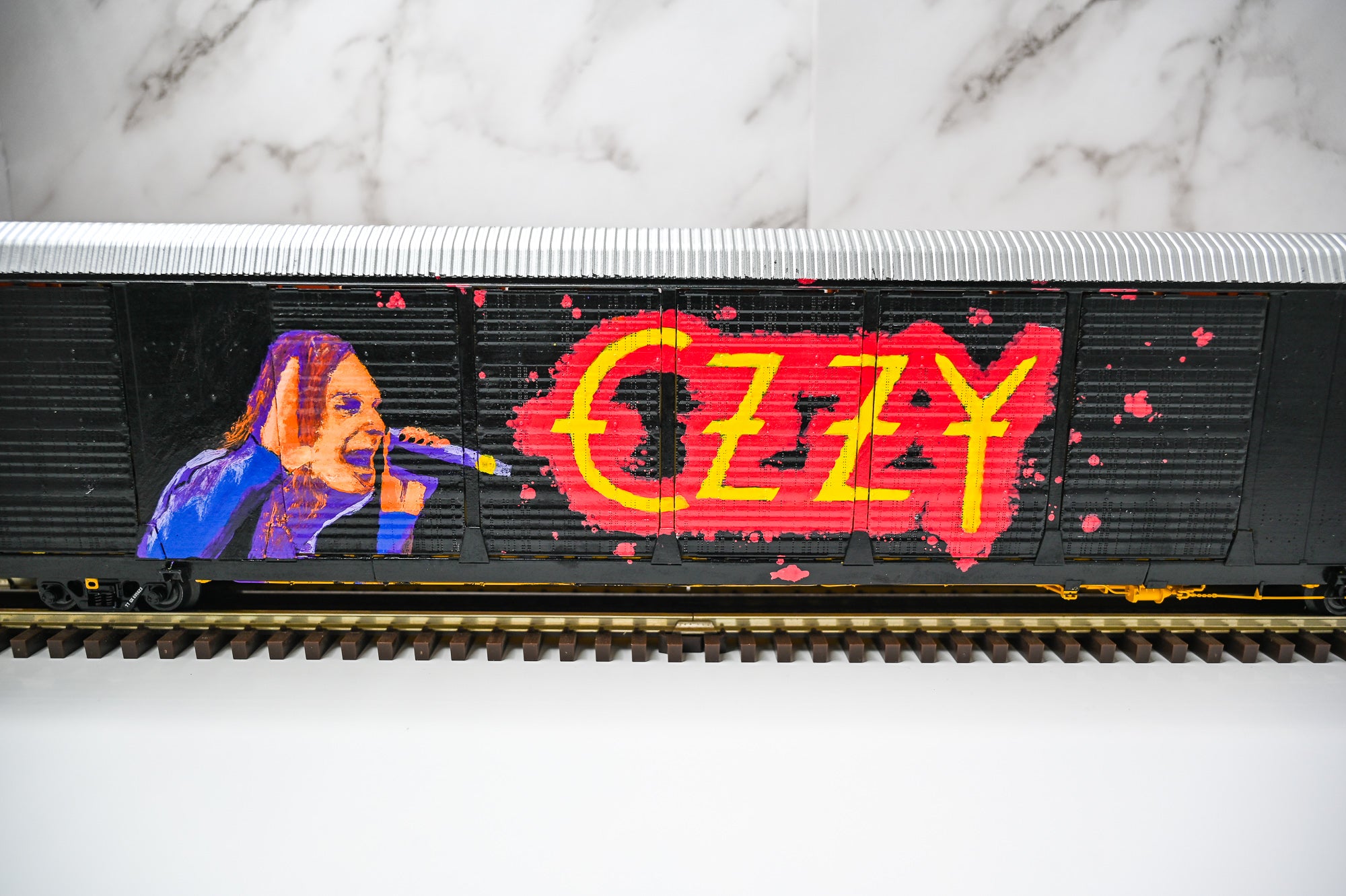 Custom Graffiti Atlas Gunderson Multi‑Max Auto Rack |OZZY| O Scale