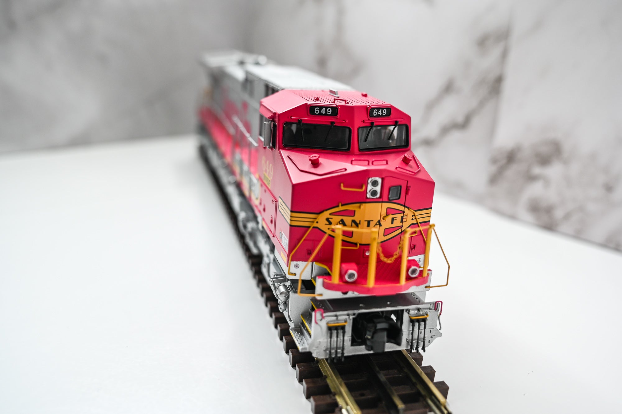 Atlas BNSF C44-9W Diesel Locomotive #649 | Premier | O Scale