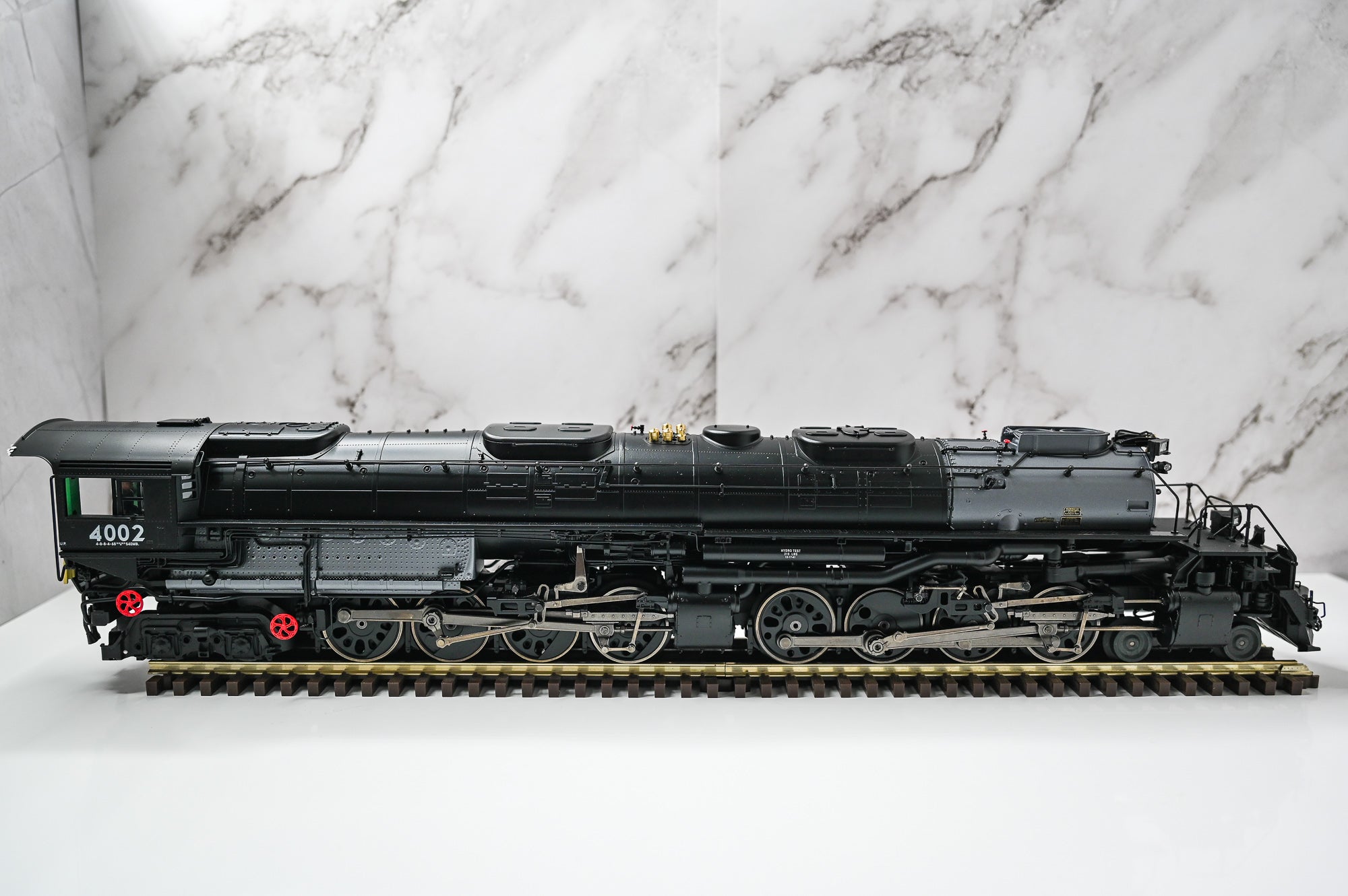 Lionel Union Pacific Big Boy #4002 | Vision Line | O Scale