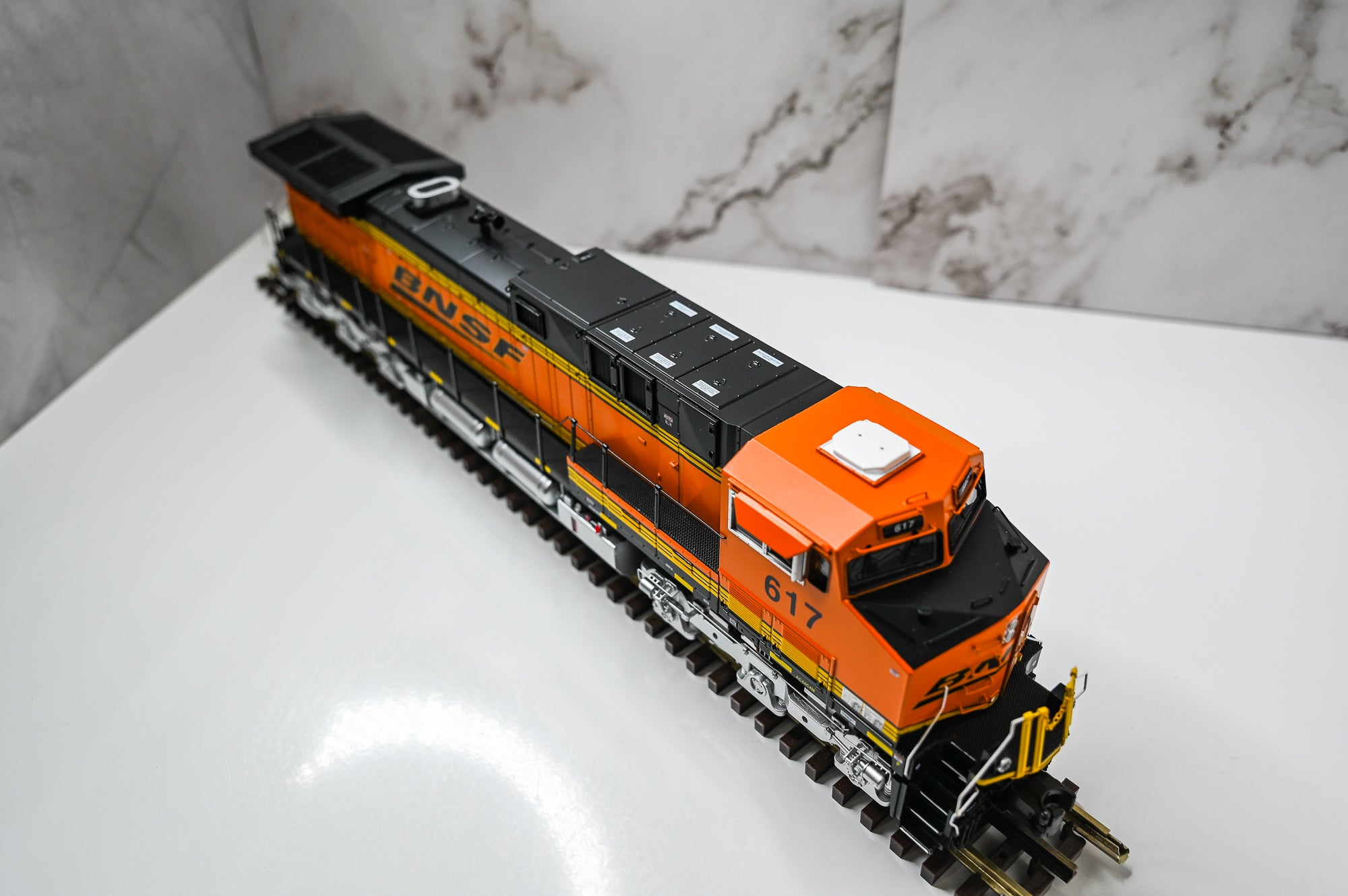 MTH BNSF AC4400CW #617 | Premier | O Scale