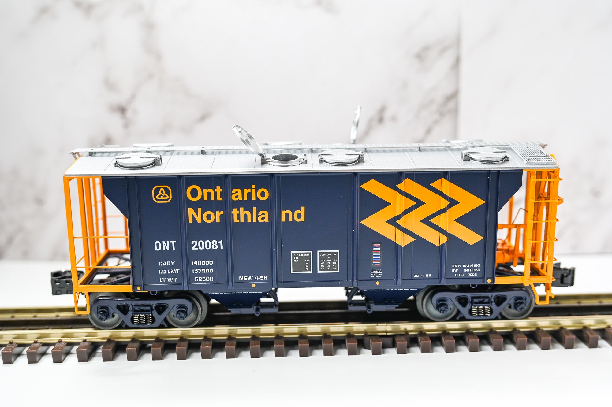 Lionel LCCA PS-2 Hopper Ontario Northland | Traditional | O Scale