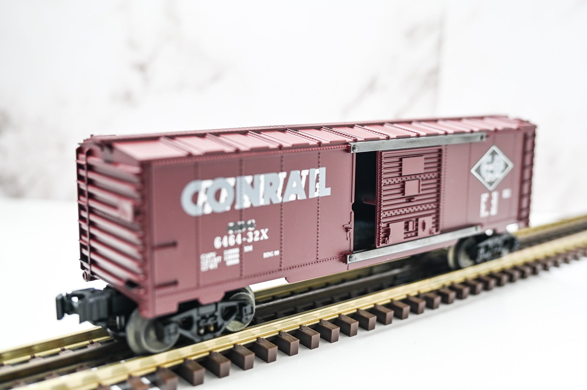 Lionel CN Rail Read Overstamped Boxcar | Traditional | O Scale