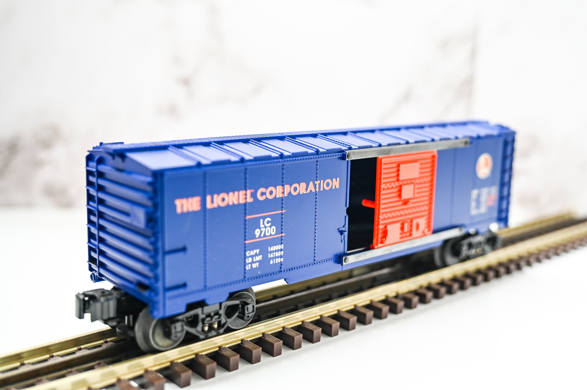 Lionel Railroader Club 6464 Boxcar | O Scale