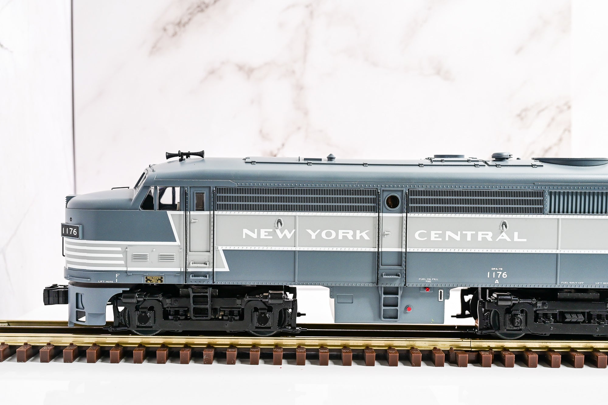 Lionel New York Central FA‑2 AA (Two Powered) | LEGACY | O Scale