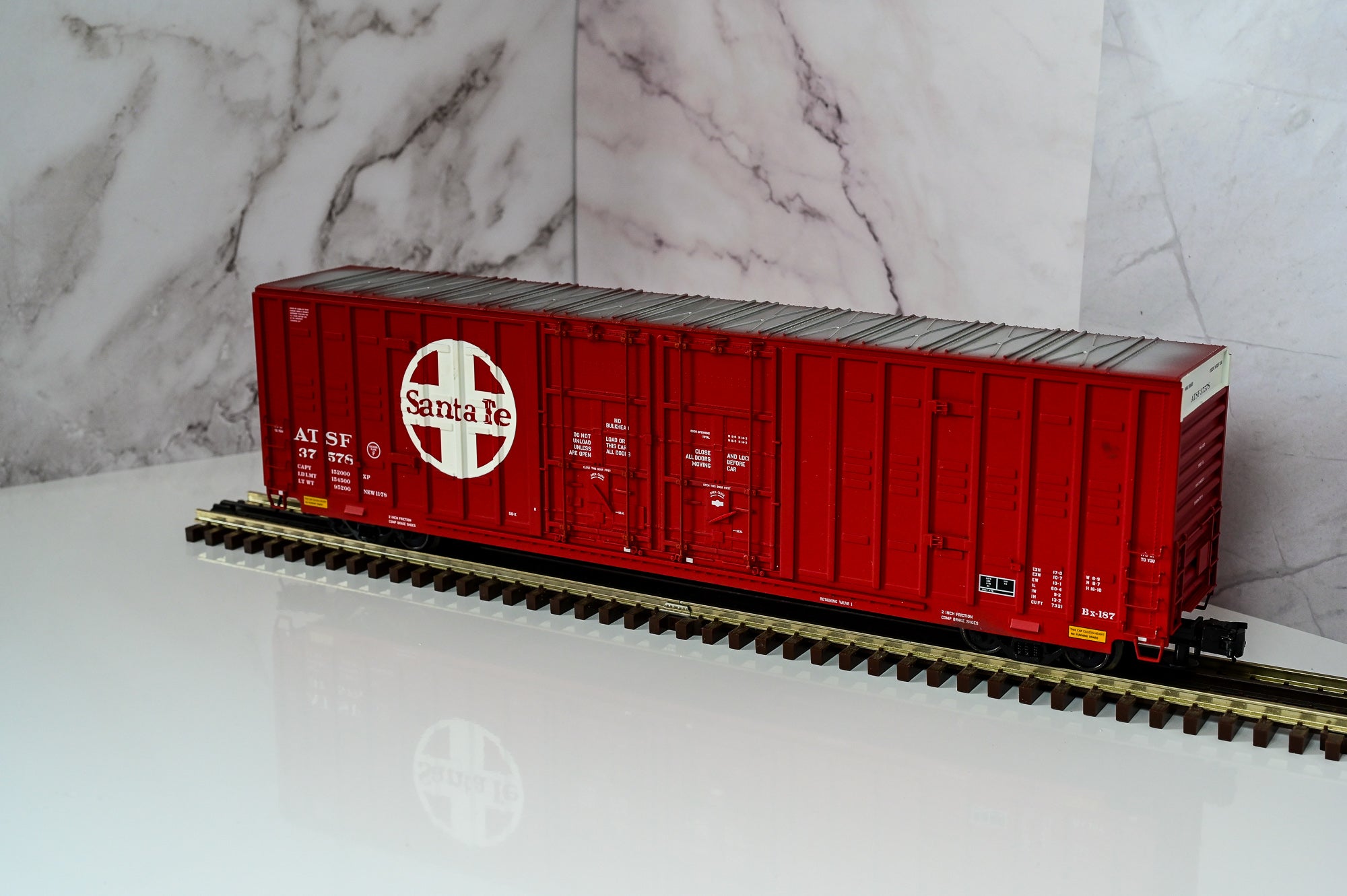 Atlas Santa Fe Berwick 60β Boxcar #37578 | Premier | O Scale