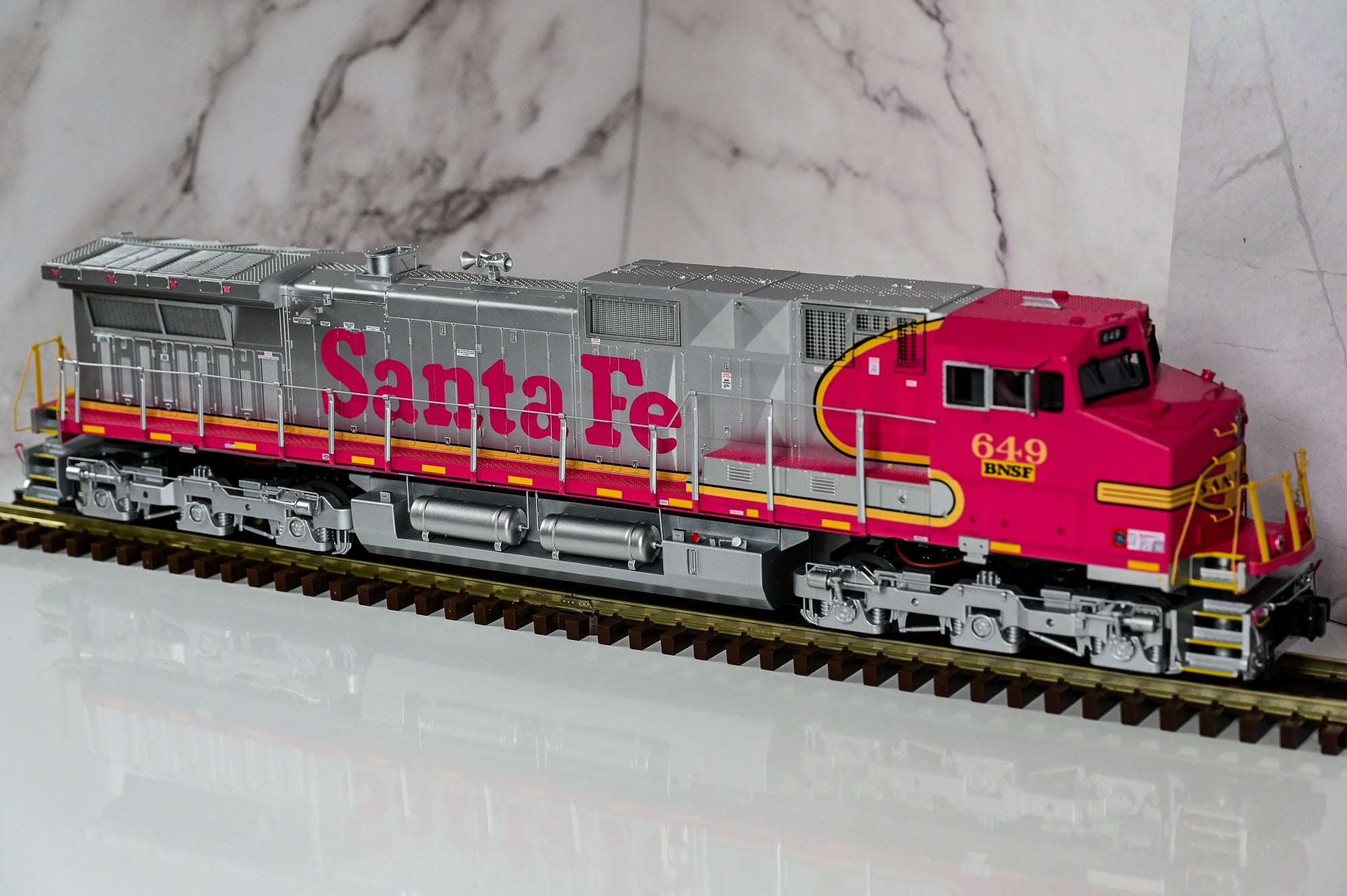 Atlas BNSF C44-9W Diesel Locomotive #649 | Premier | O Scale