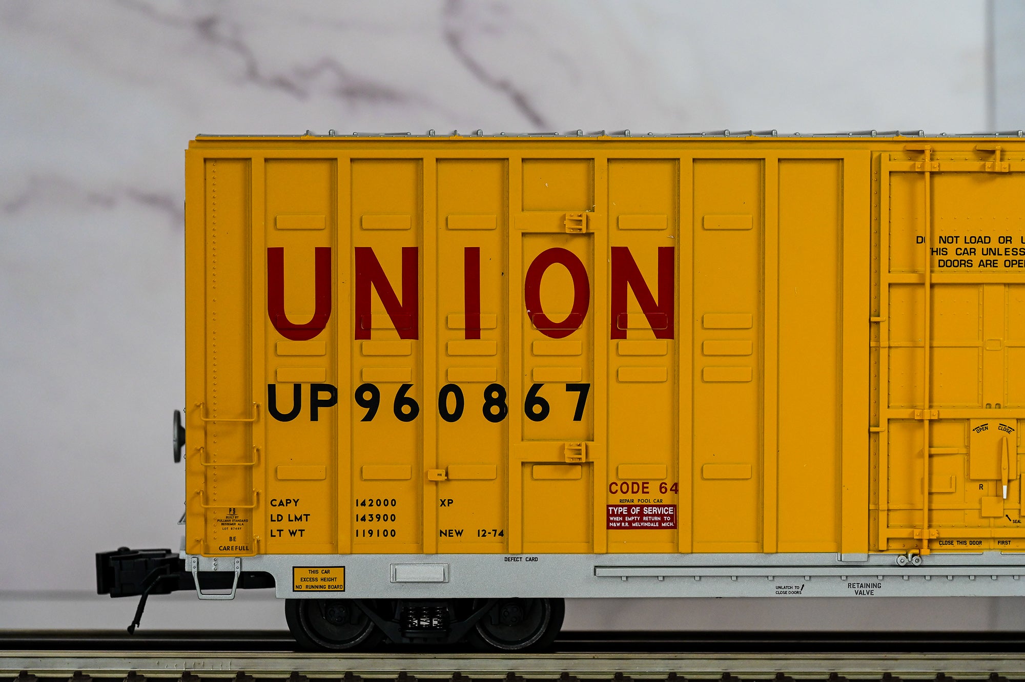 Atlas Union Pacific Berwick 60β Hy-Cube Box Car #960867 | Premier | O Scale