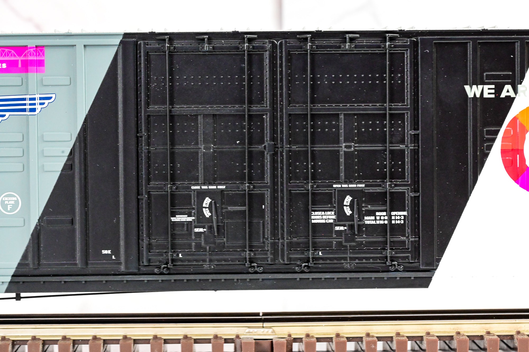 Atlas Union Pacific (ONE) Berwick 60β Hy-Cube Box Car #197999 | Premier | O Scale