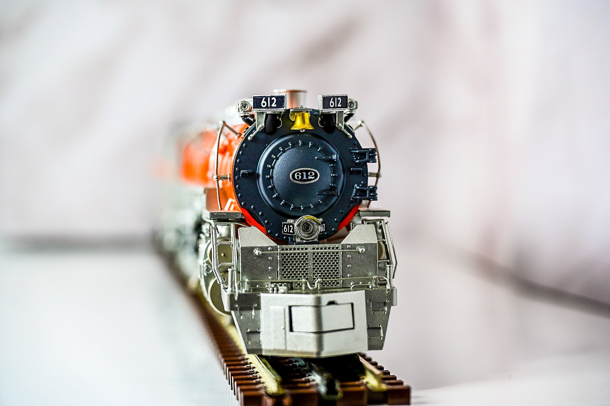 Lionel "The Chessie" Greenbrier Steam Locomotive #612 | Legacy | O Scale