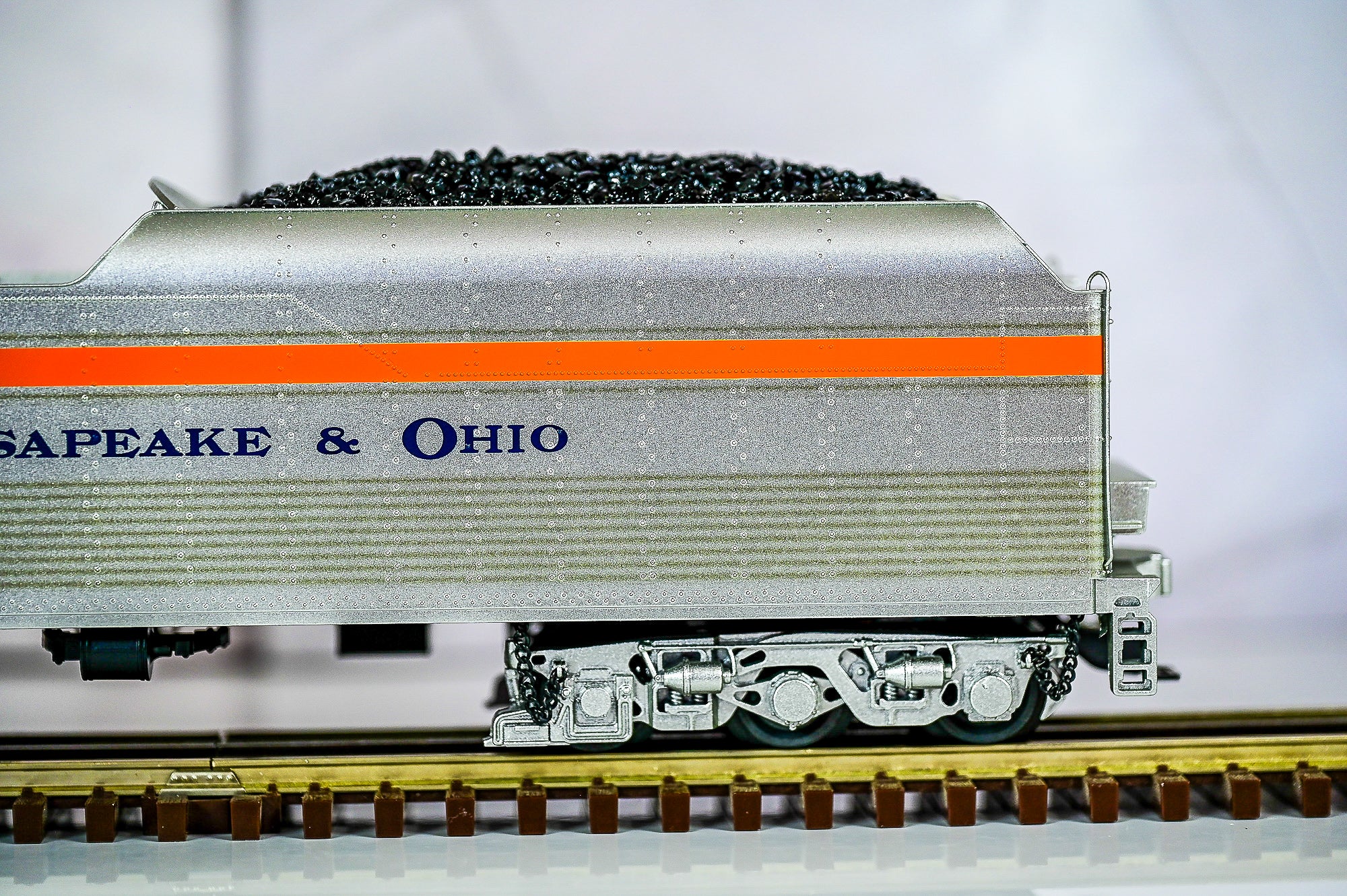 Lionel "The Chessie" Greenbrier Steam Locomotive #612 | Legacy | O Scale