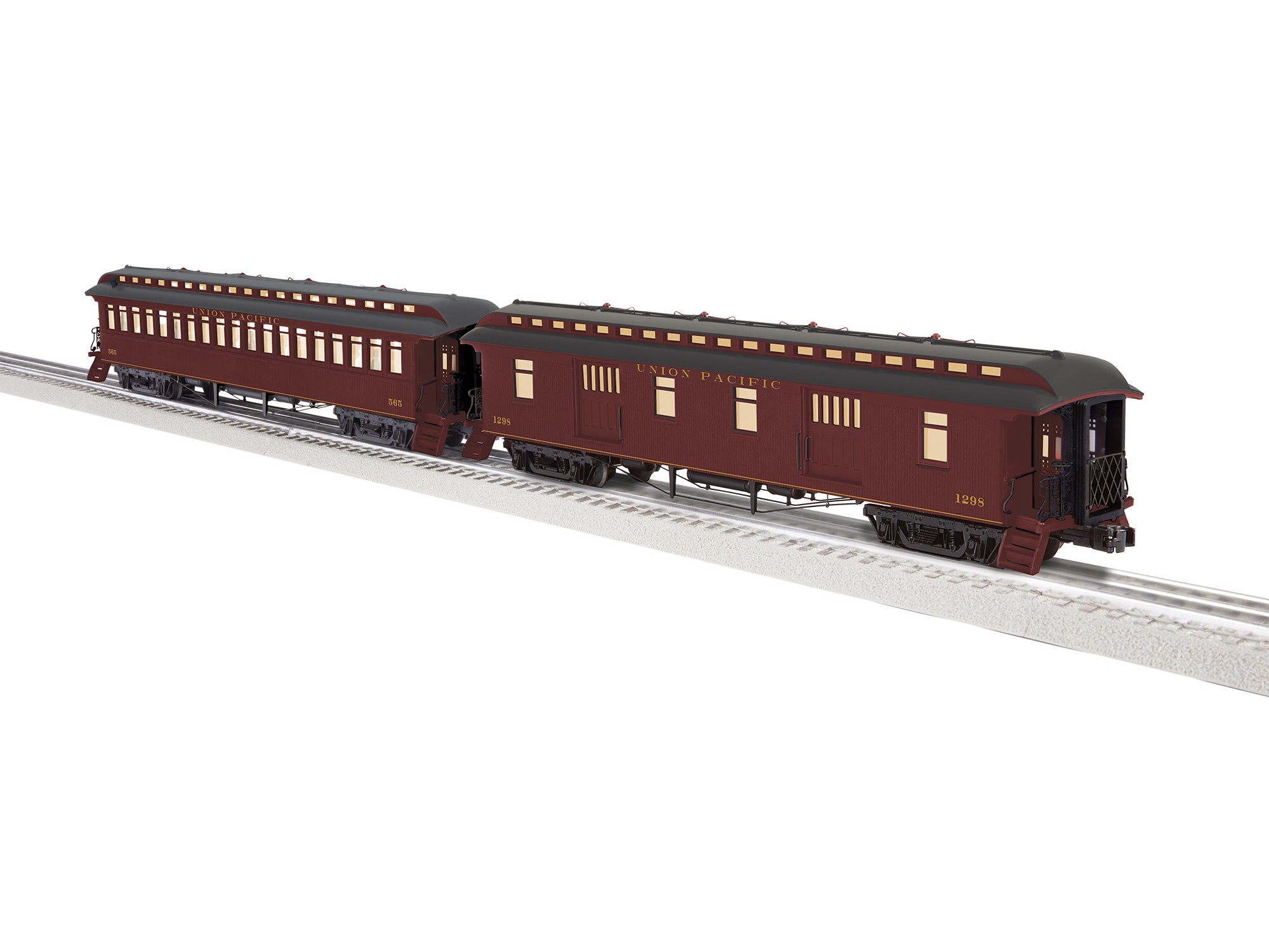 Lionel Union Pacific Wood Passenger Two-Pack A | O Scale