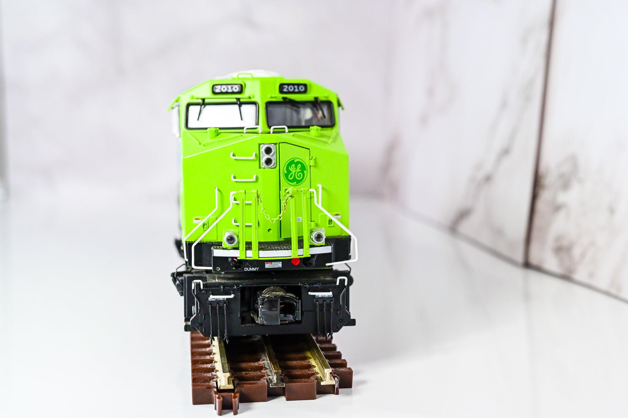 🚨BUNDLE🚨 MTH GE Evolution Hybrid: ES44AC #2010 + 70' Streamlined RPO | Premier | O Scale