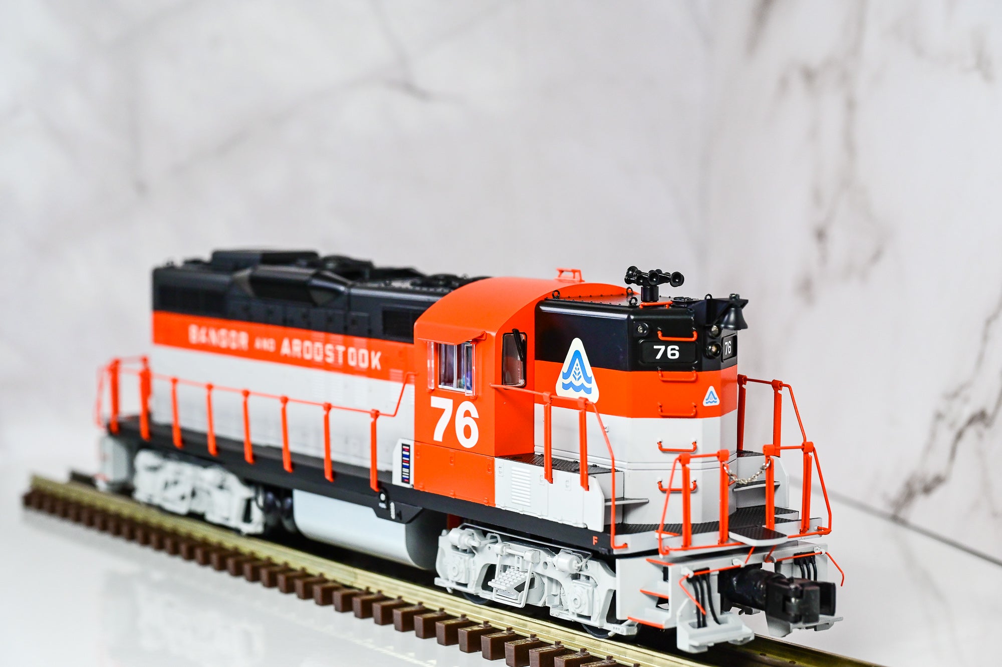 Lionel Bangor & Aroostook GP9 #76 | Legacy | O Scale