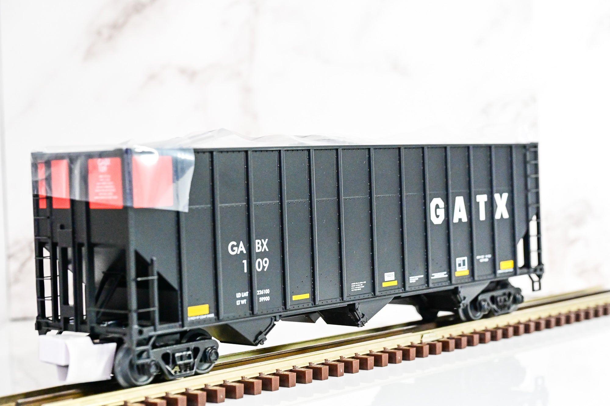 MTH GATX Coke Hopper Car #109 w/ Load | Premier | O Scale