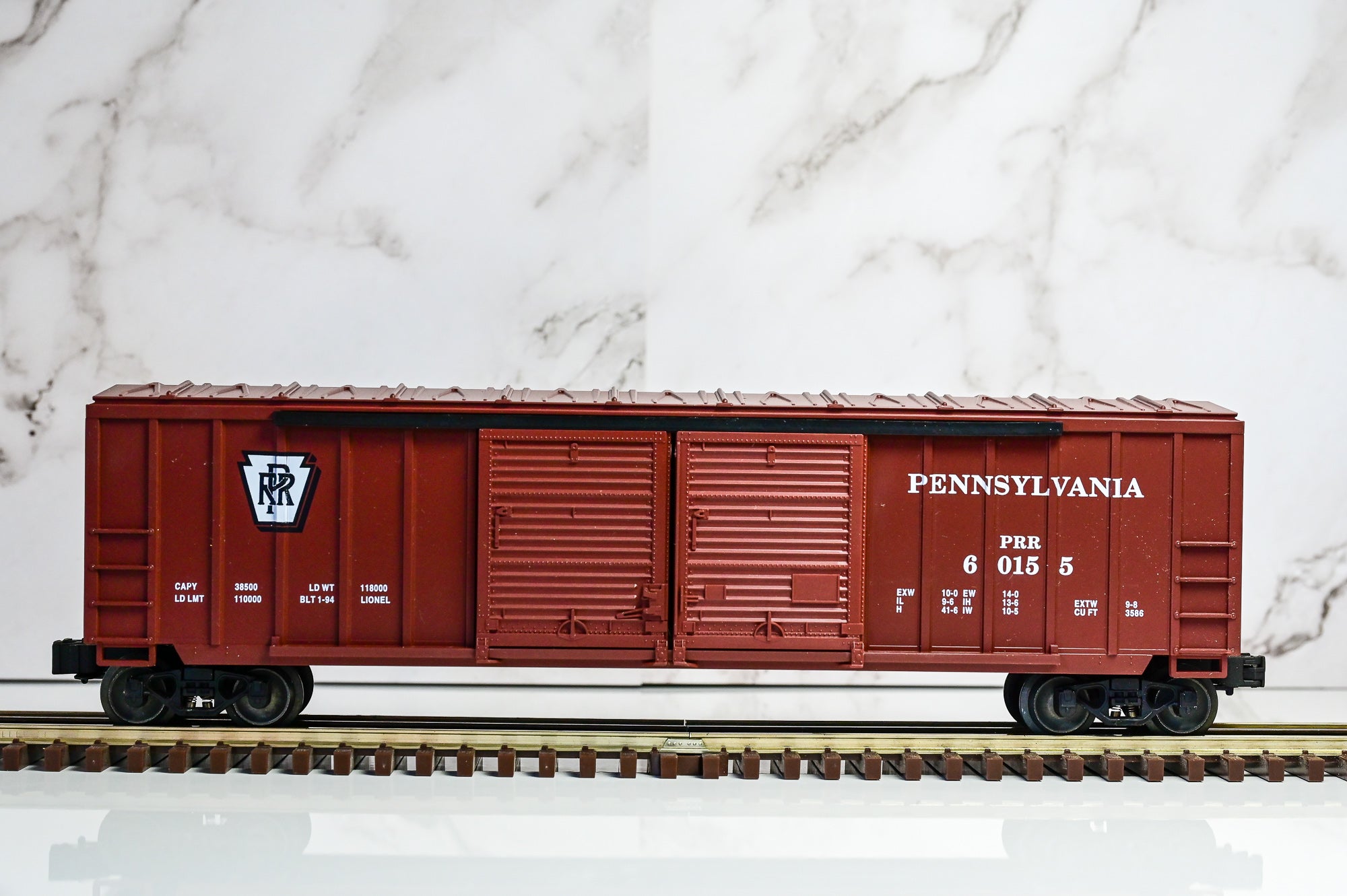 Lionel Pennsylvania Double Door Boxcar | O Scale