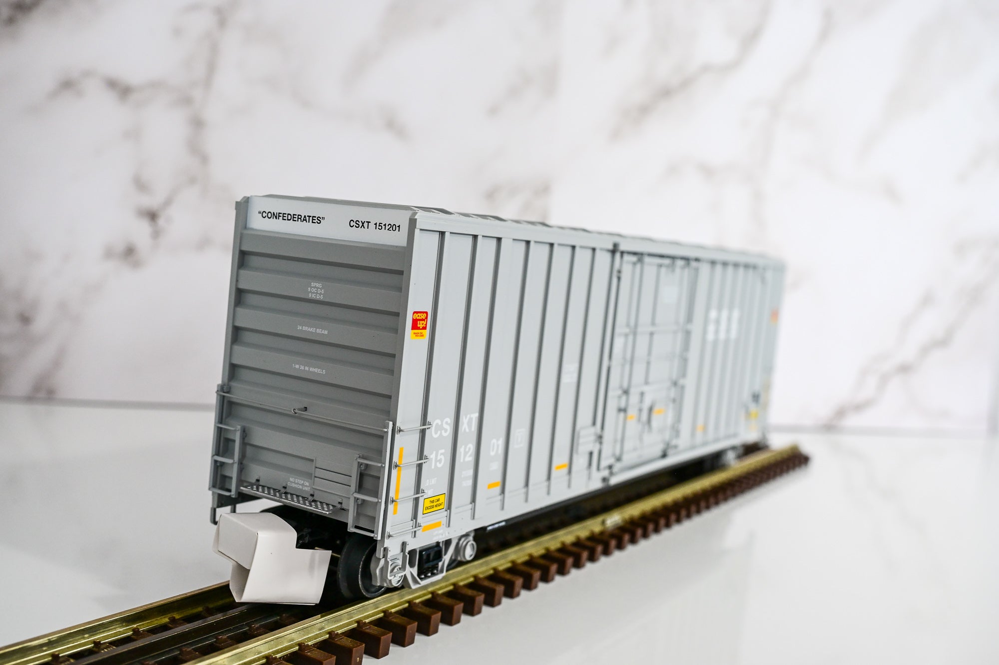 Atlas CSX 50’ Gunderson Boxcar | Premier | O Scale