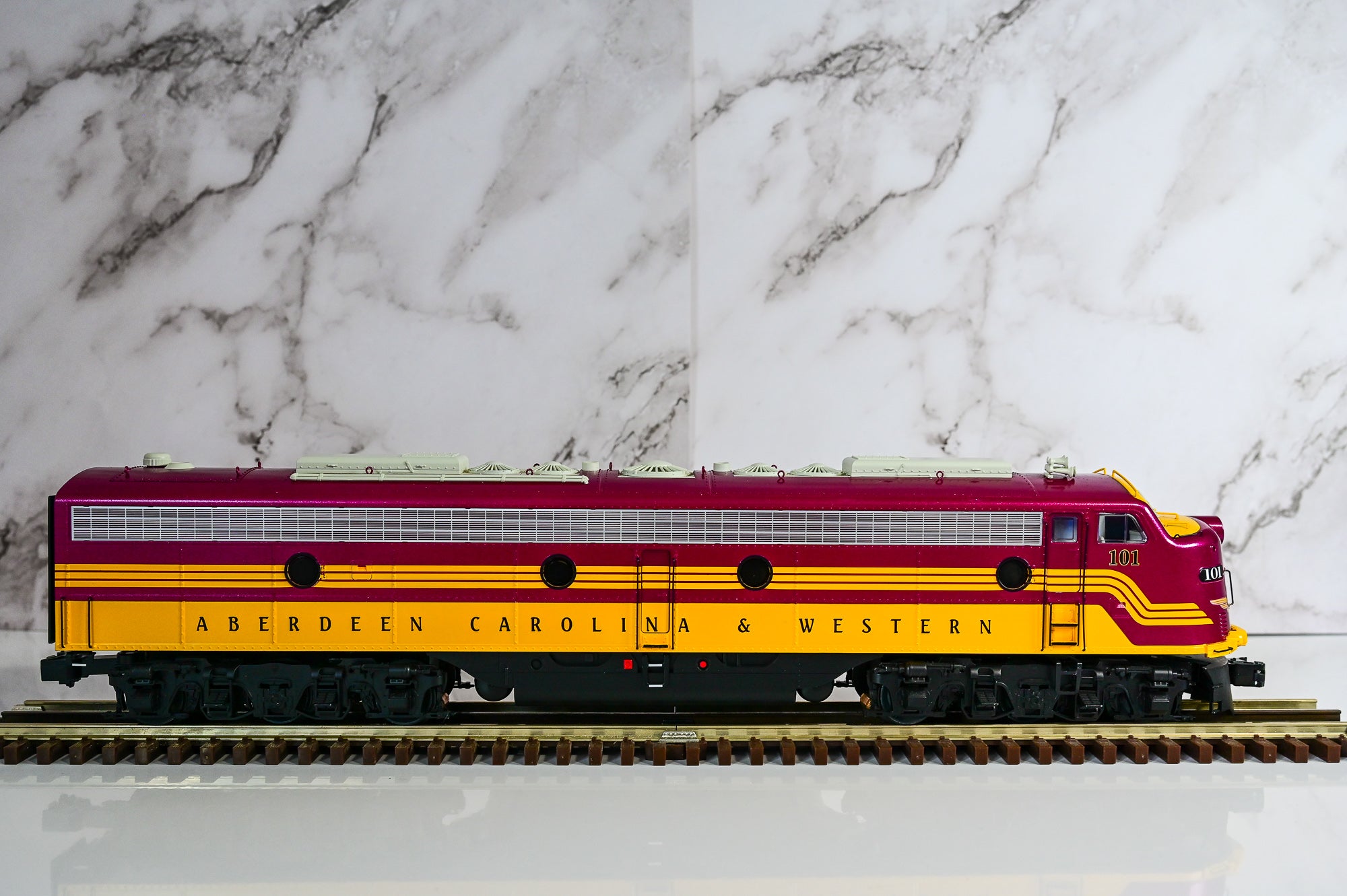 Lionel AC&W LEGACY E8 AA Set | LEGACY | O Scale