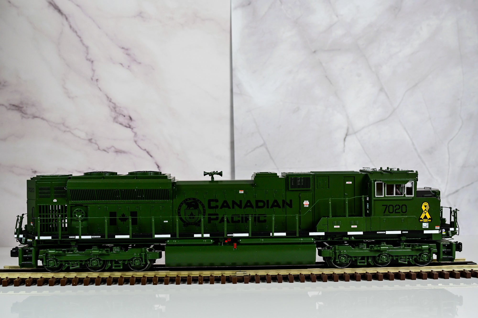 Atlas Canadian Pacific SD70ACe #7029 | Premier | O Scale