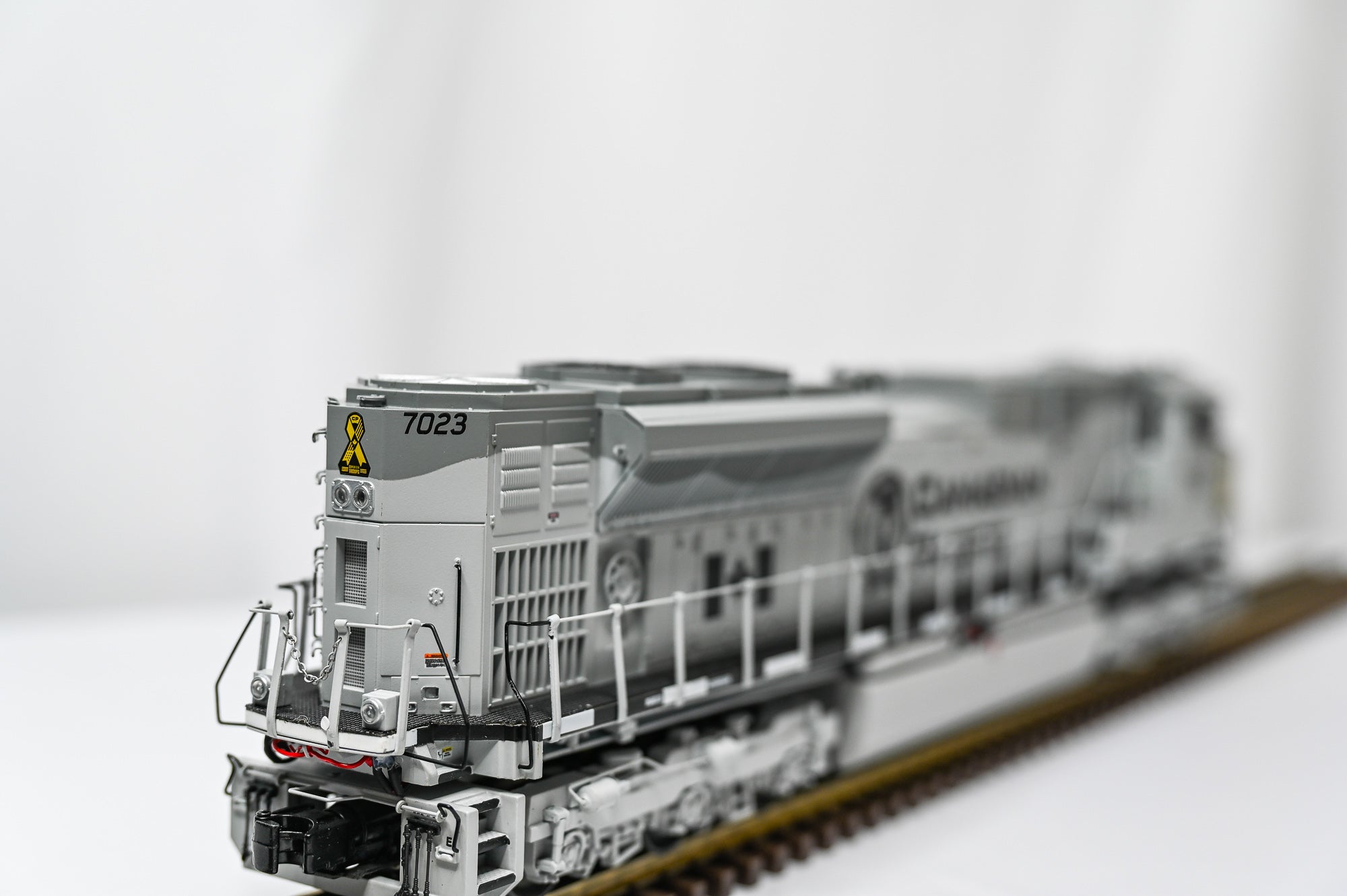 Atlas Canadian Pacific SD70ACe Air Force Military Pride 7023 | O Scale