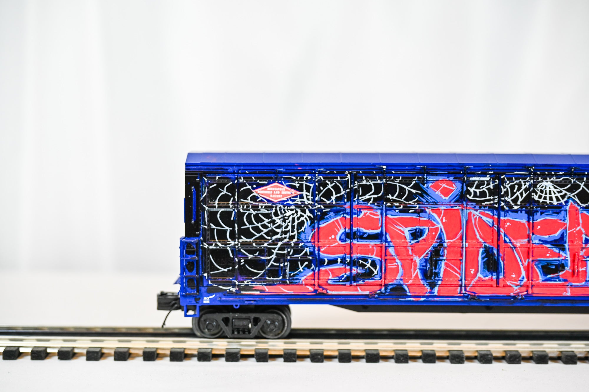 Atlas O Premier 55 All Door Boxcar MNS #1013 | 3 Rail O Scale