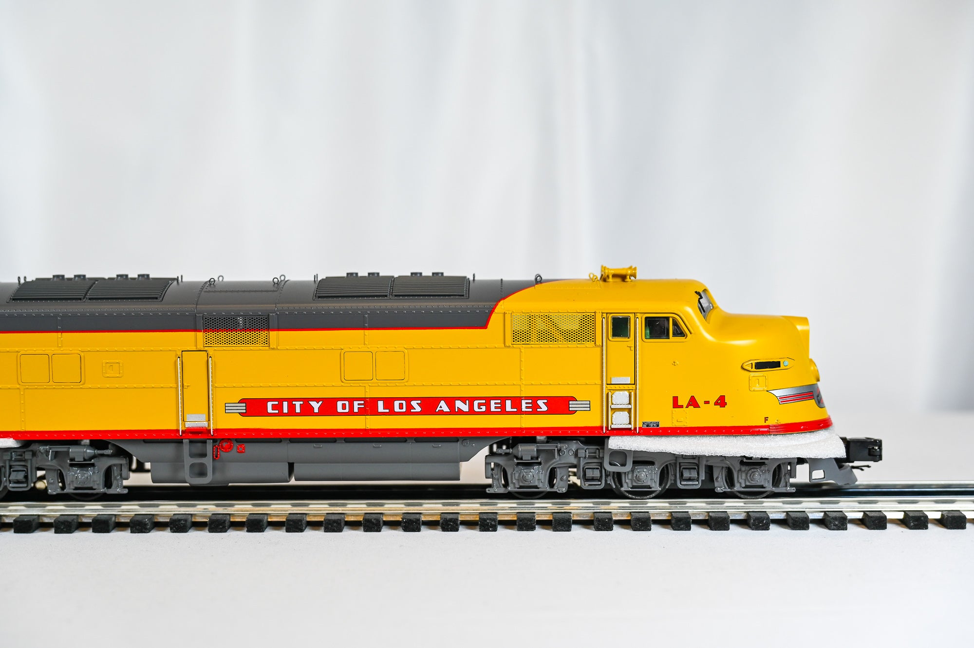 Atlas O Premier E6 Locomotive Union Pacific A Unit LA 4 | 3 Rail | O Scale