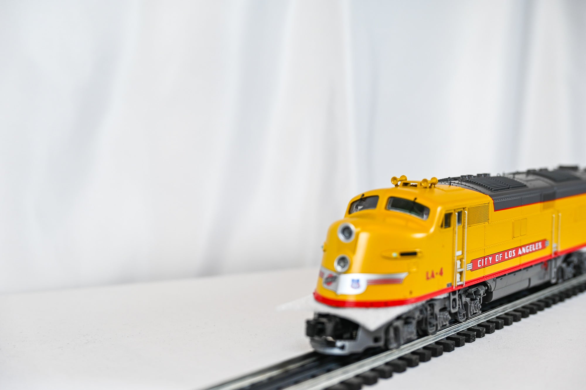 Atlas O Premier E6 Locomotive Union Pacific A Unit LA 4 | 3 Rail | O Scale