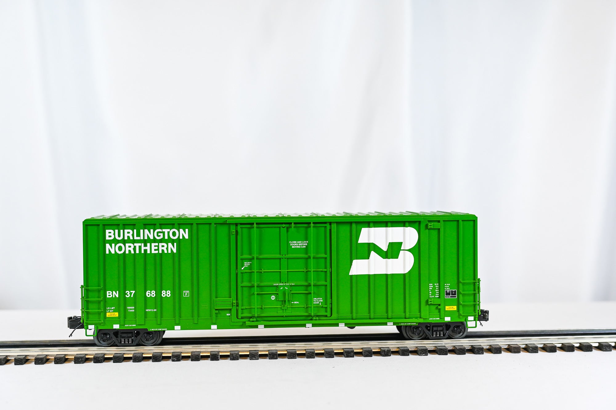 MTH Burlington Northern High Cube Boxcar 376888 | O Scale