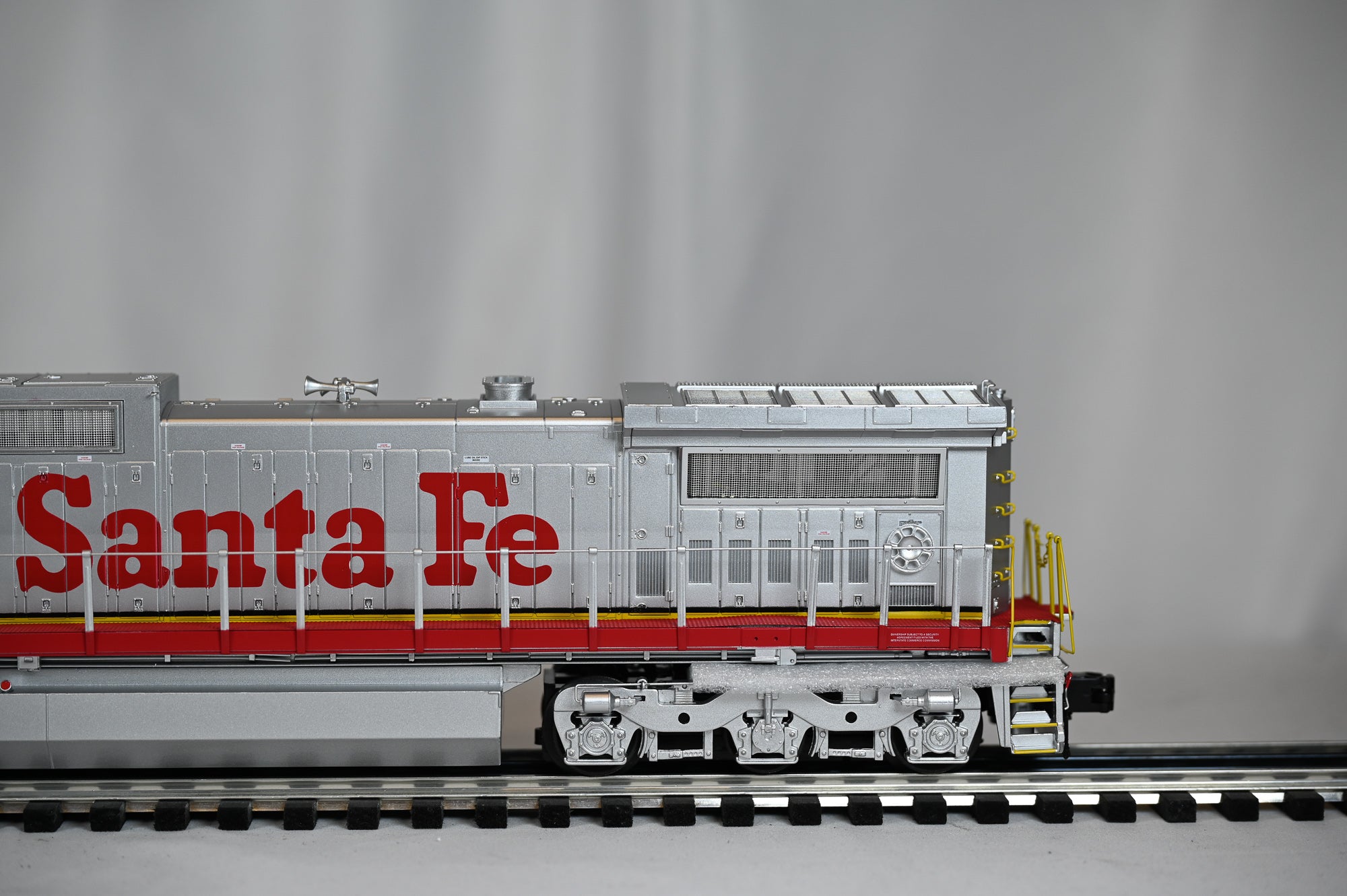 MTH Santa Fe Dash-8 Diesel Locomotive #844 | Premier | O Scale