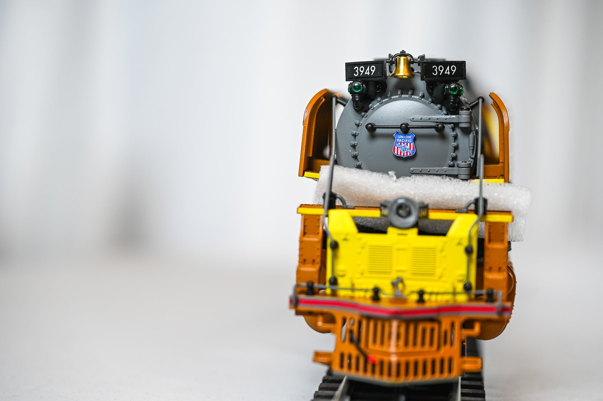 Lionel Union Pacific Challenger #3949 | Vision Line | O Scale