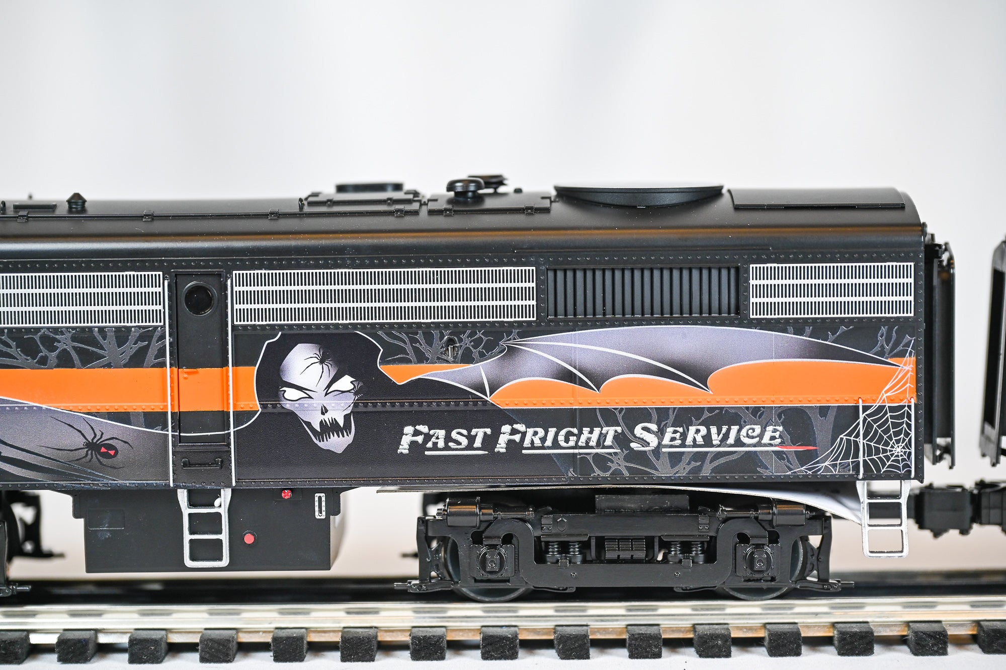 Lionel Halloween FA-2 AA Diesel Set w/ LEGACY & Bluetooth (2 Powered Units) | O Scale