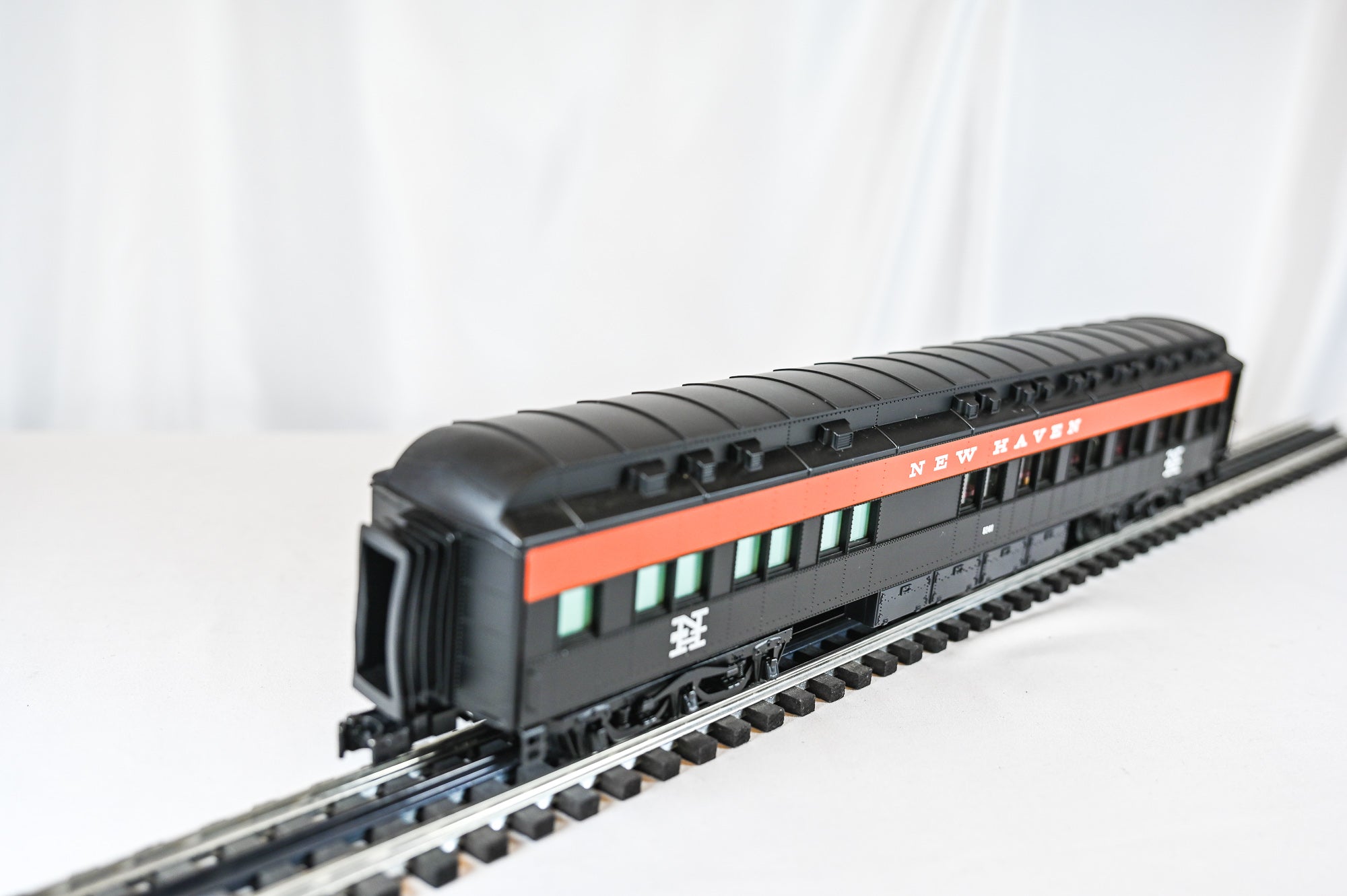 Lionel New Haven 18" 7 Passenger Car BUNDLE | O Scale