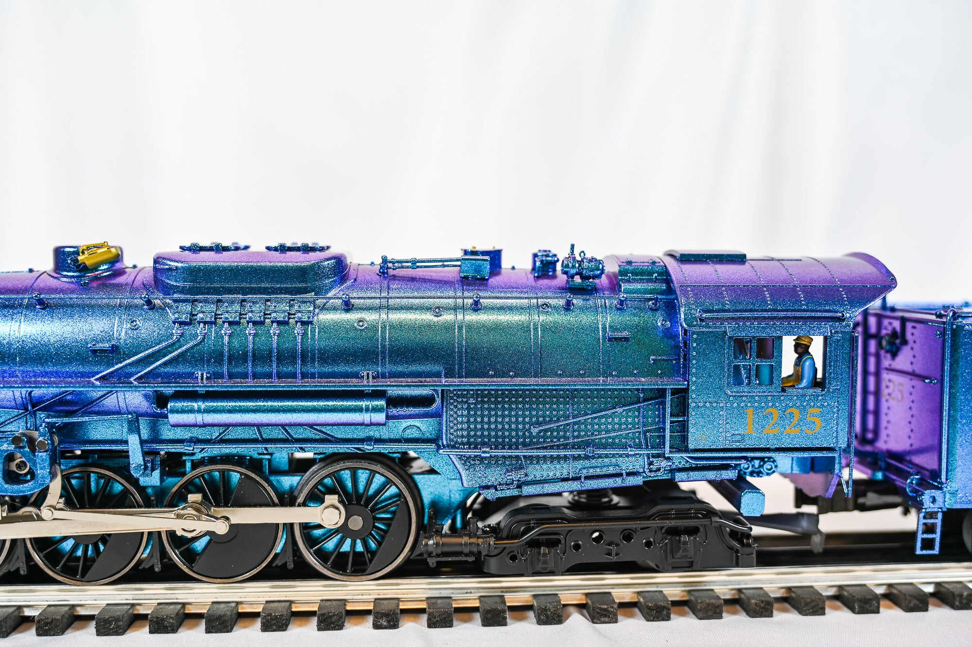 Lionel THE POLAR EXPRESS™ Berkshire #1225 Plasma-Coat Edition | LEGACY | O Scale