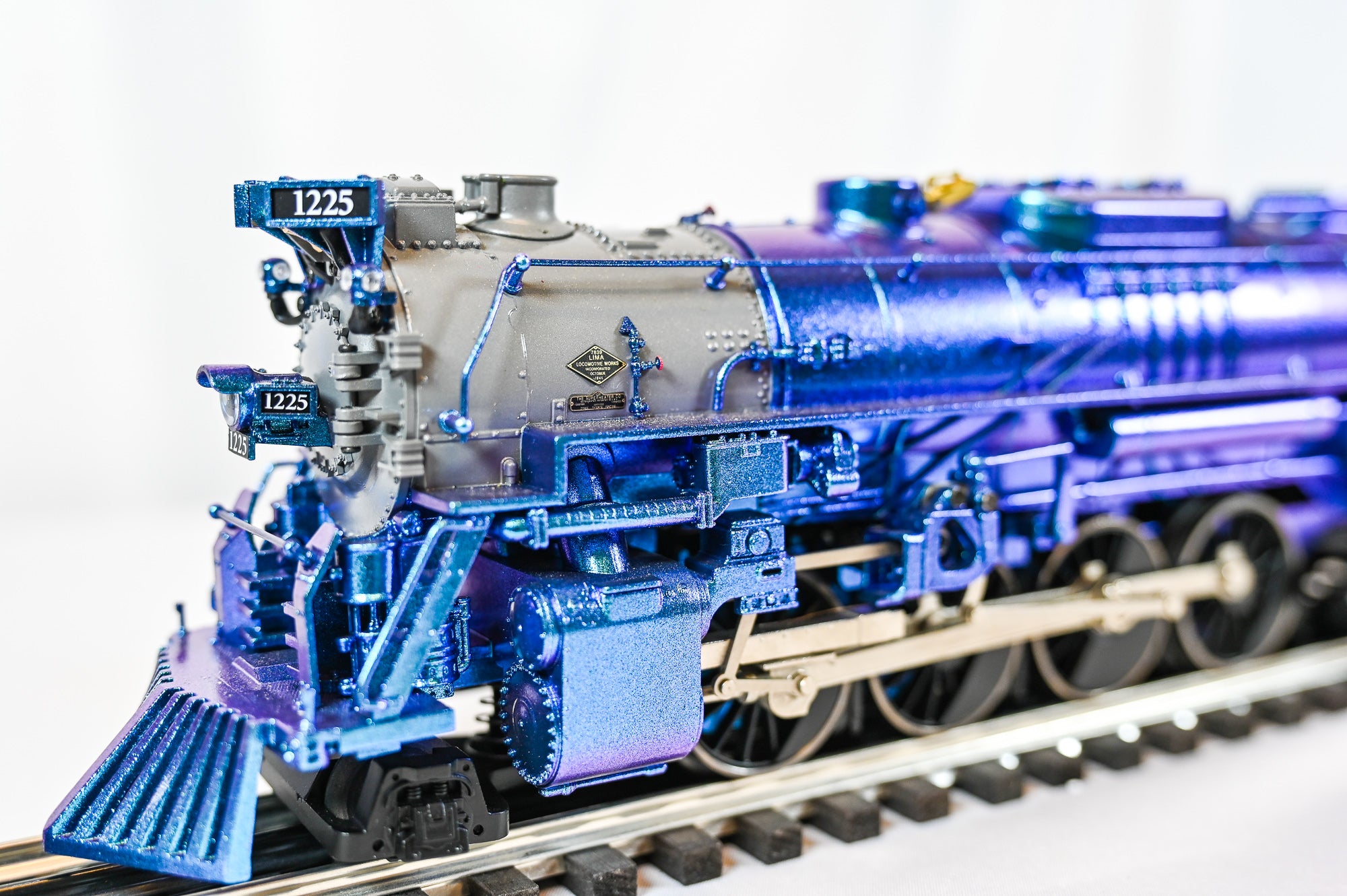 Lionel THE POLAR EXPRESS™ Berkshire #1225 Plasma-Coat Edition | LEGACY | O Scale
