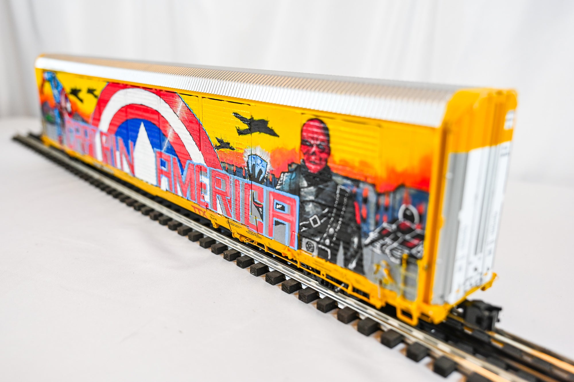 Custom Graffiti Atlas Gunderson Multi‑Max Auto Rack | Captain America | O Scale