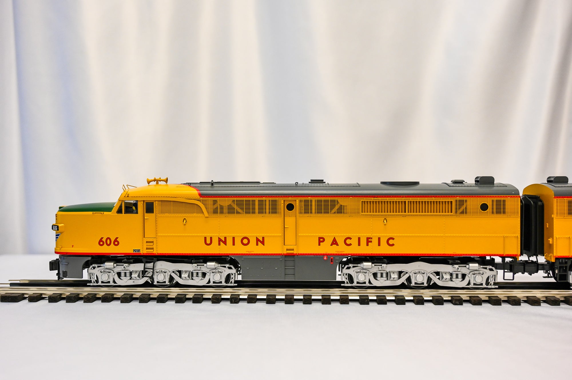 Lionel Union Pacific PA AA Set | LEGACY | O Scale