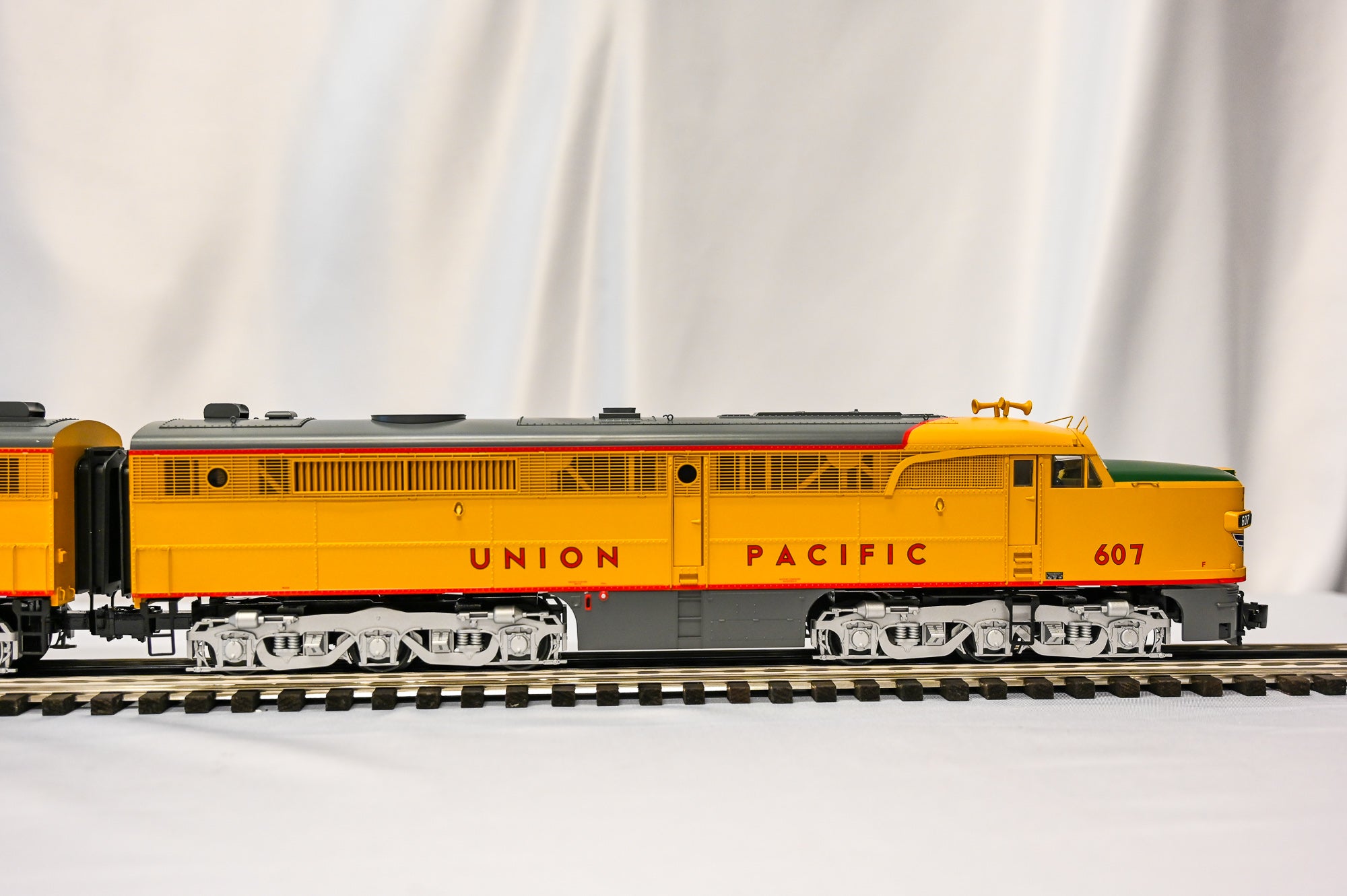 Lionel Union Pacific PA AA Set | LEGACY | O Scale