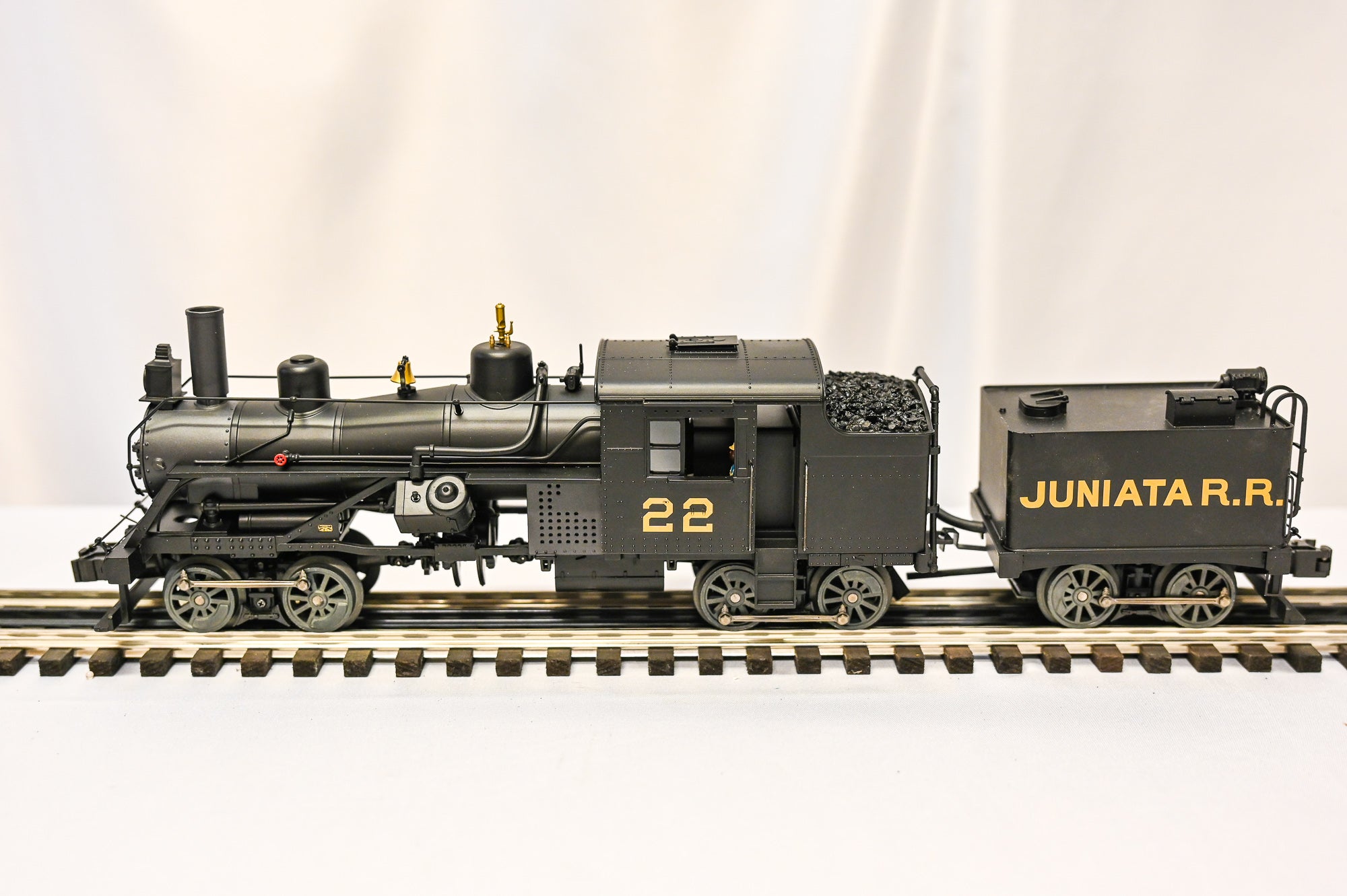 Lionel Juniata Railroad Heisler #22 | LEGACY | O Scale