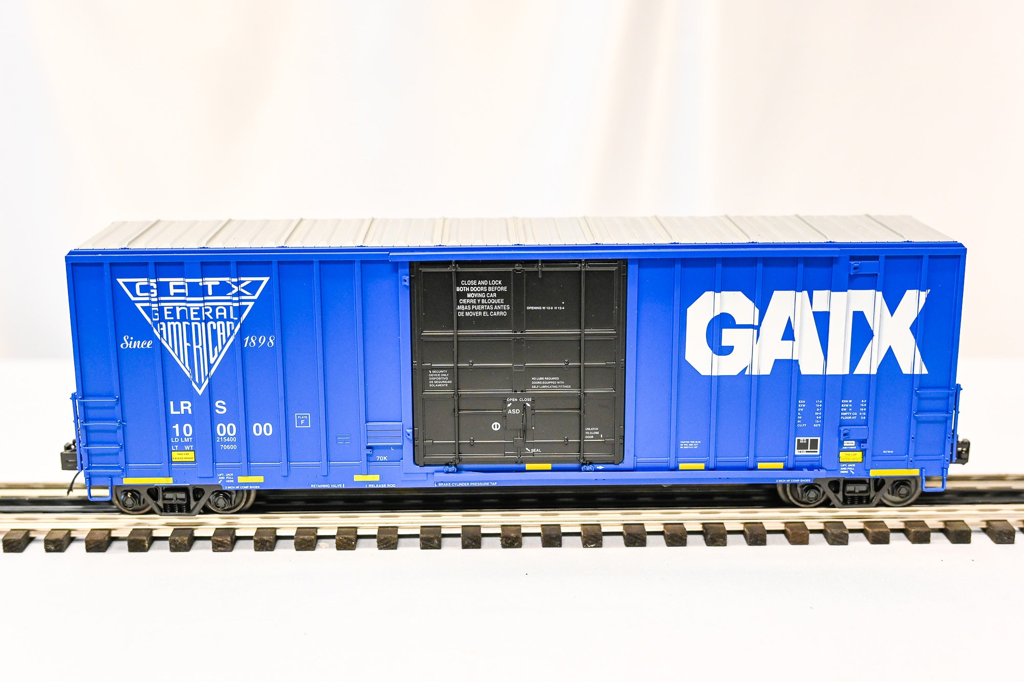 Atlas GATX (Heritage) 50' Gunderson High Cube Boxcar #100000 | Premier | O Scale