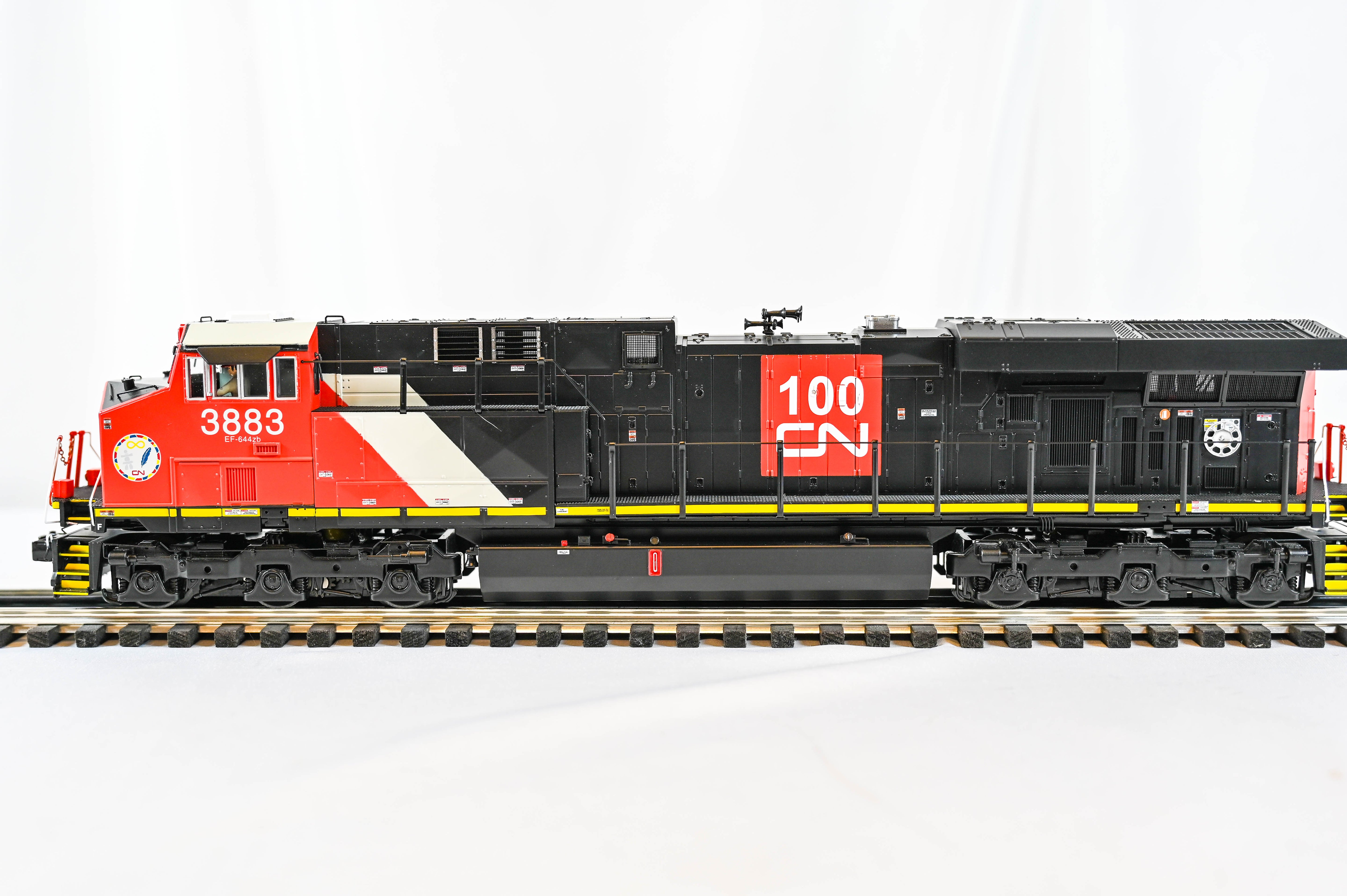Atlas O Premier ES44AC Canadian National 100th Anniversary #3883 | Proto-Sound 3.0 | O Scale