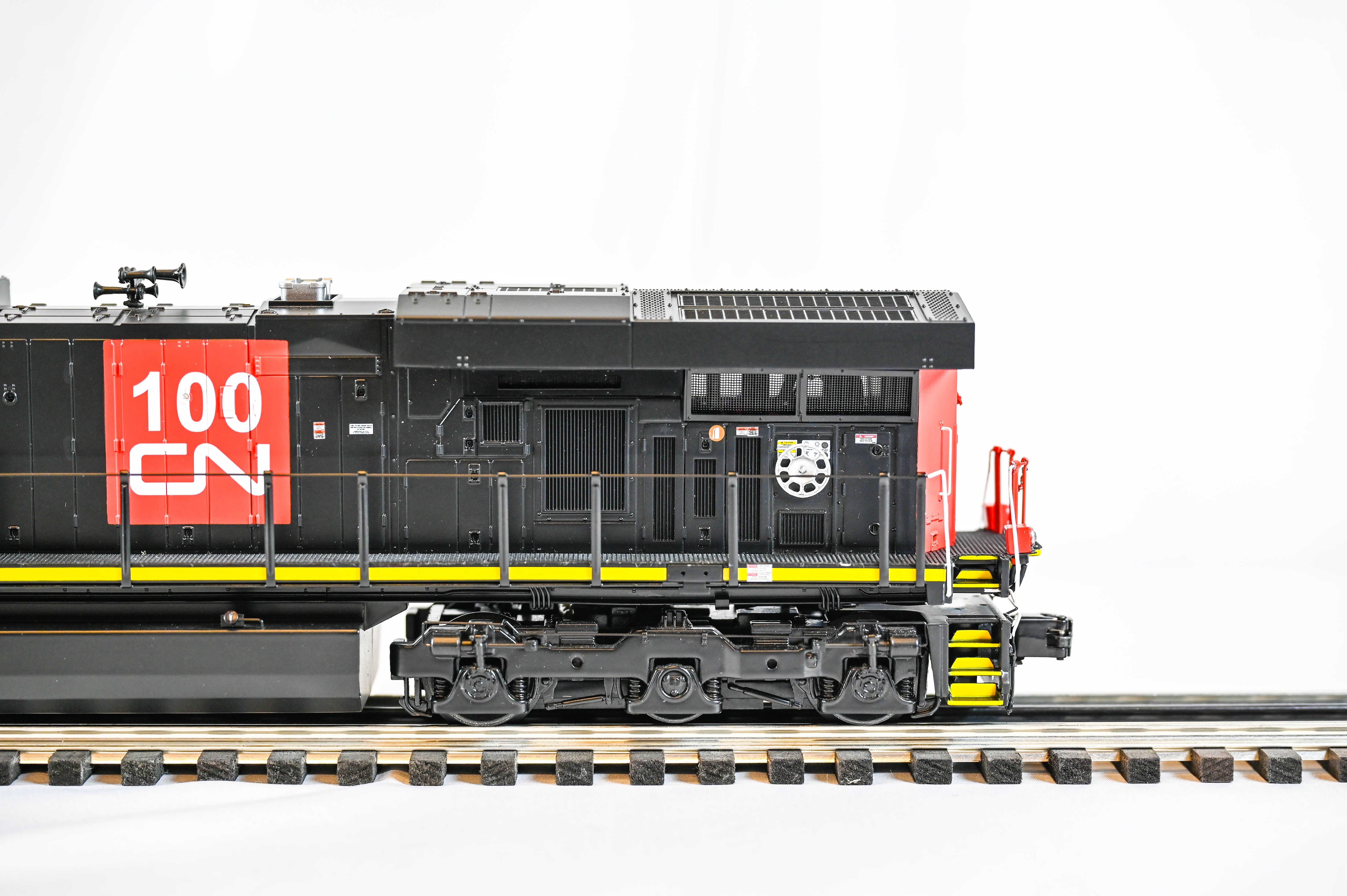 Atlas O Premier ES44AC Canadian National 100th Anniversary #3883 | Proto-Sound 3.0 | O Scale