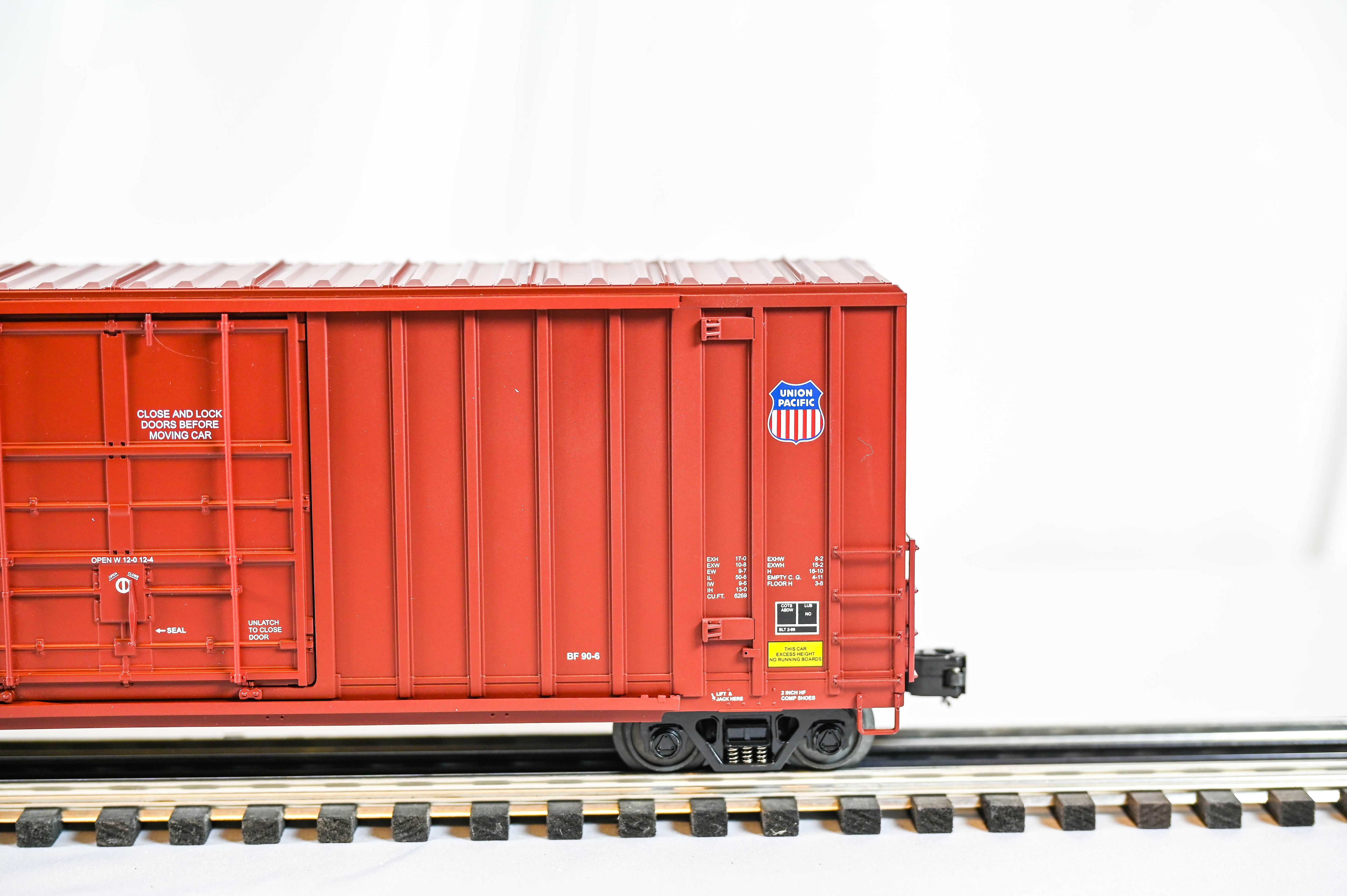 MTH Premier 50’ High Cube Box Car Union Pacific #301083 | O Scale