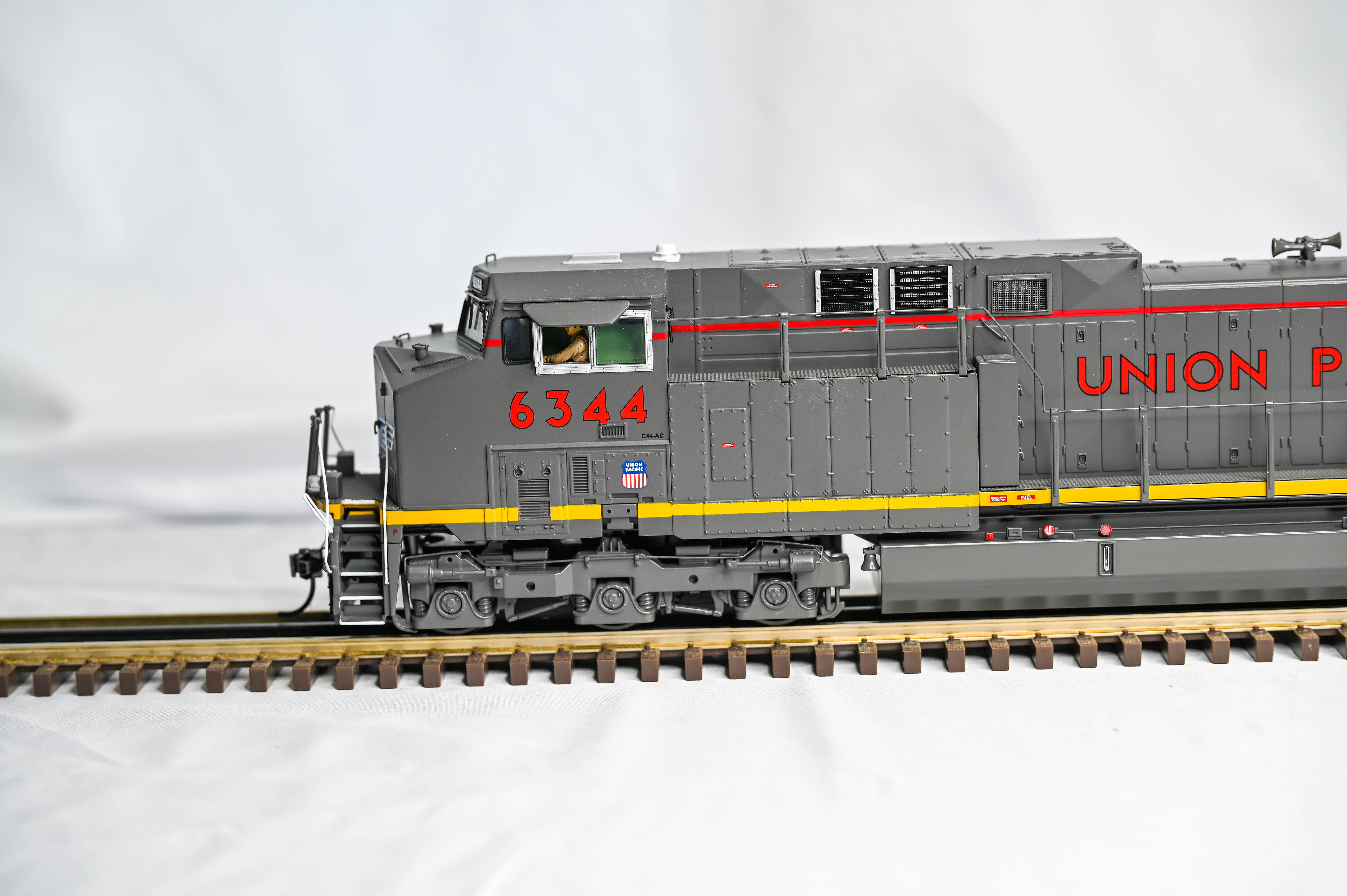 MTH Premier AC4400CW Union Pacific #6344 | 2 Rail | Proto-Sound 2.0 | O Scale