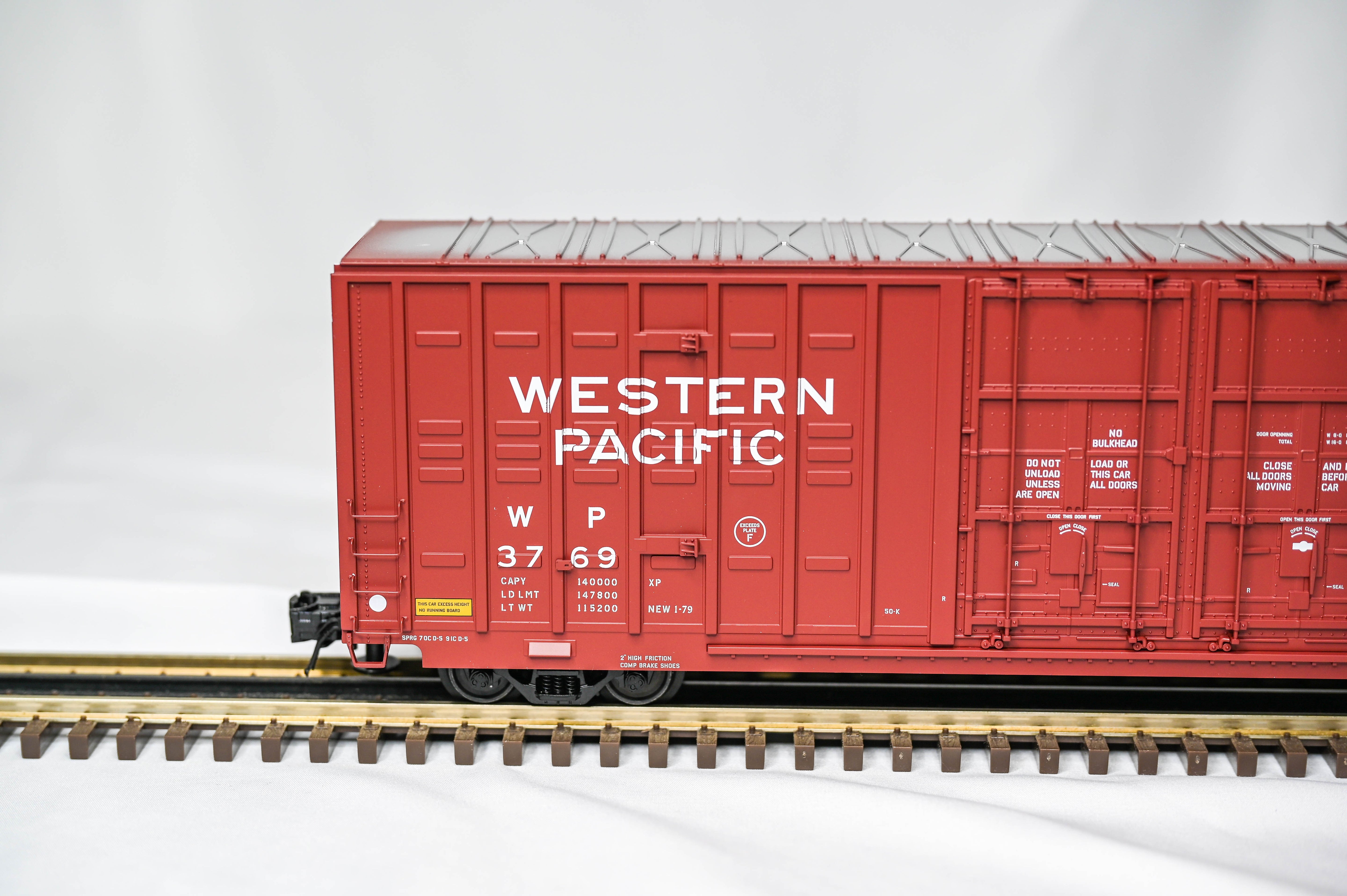 Atlas O Master 60' Berwick Hy-Cube Box Car Western Pacific #3769 | 3-Rail | O Scale