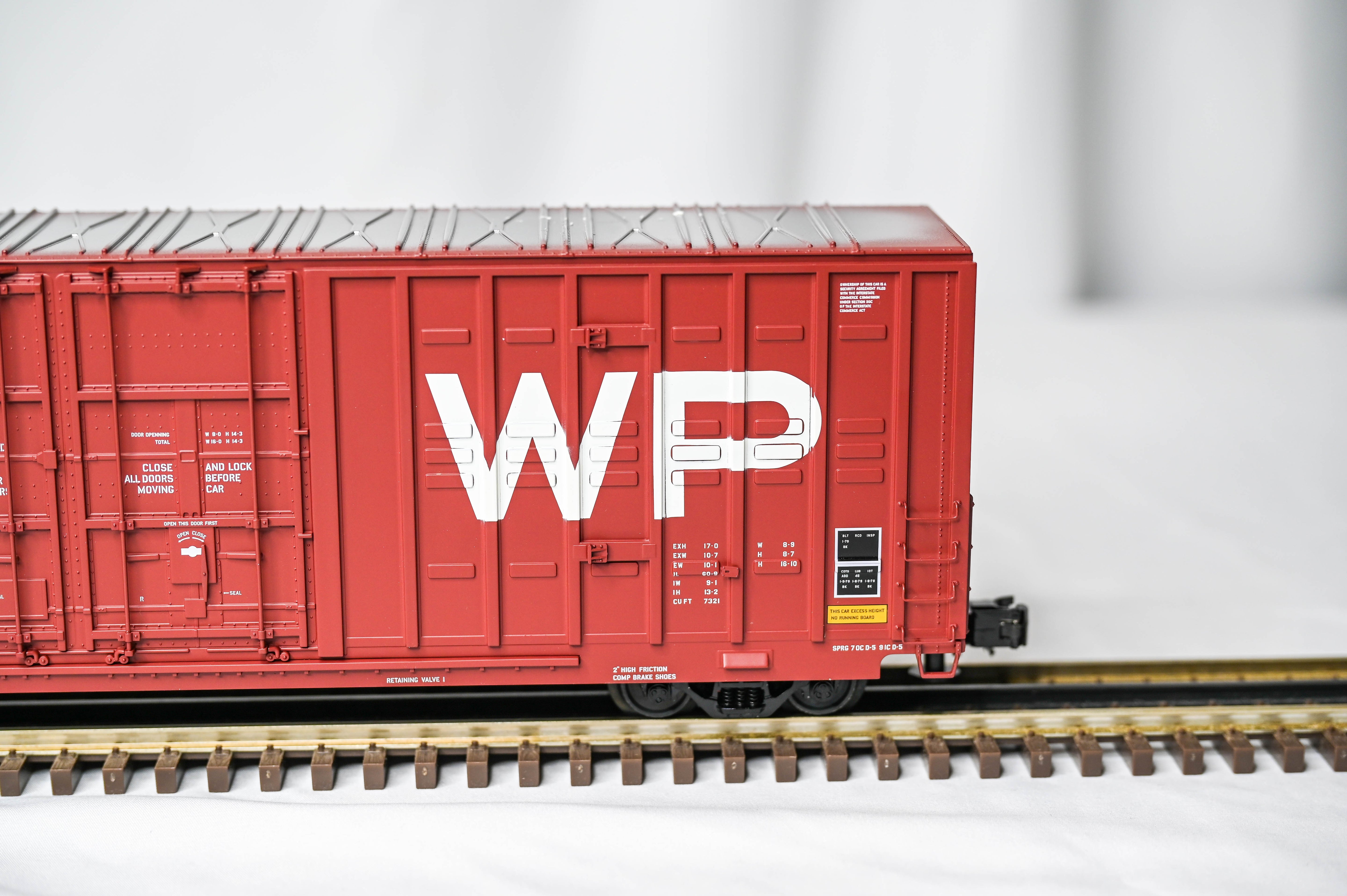 Atlas O Master 60' Berwick Hy-Cube Box Car Western Pacific #3769 | 3-Rail | O Scale