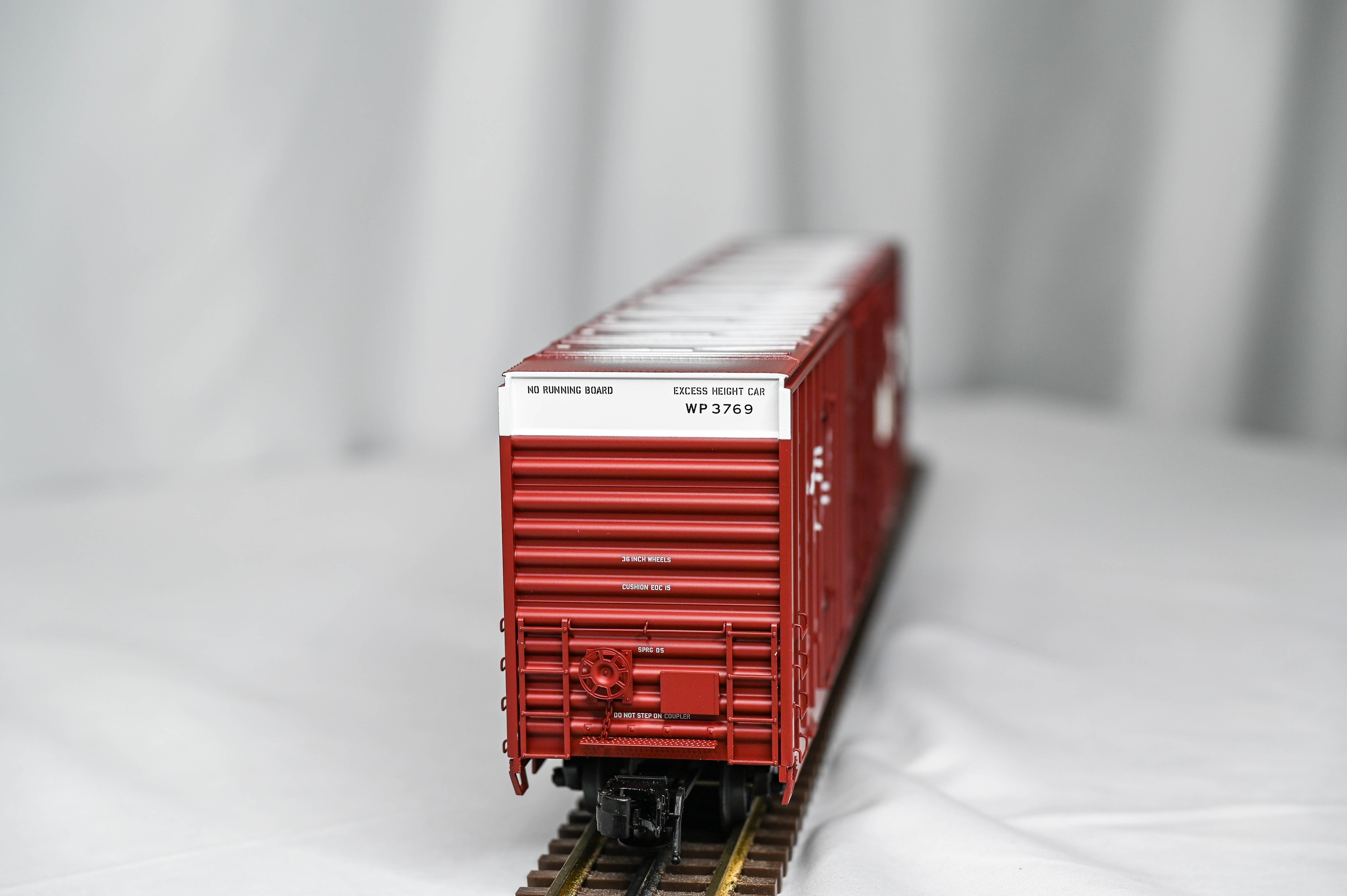 Atlas O Master 60' Berwick Hy-Cube Box Car Western Pacific #3769 | 3-Rail | O Scale