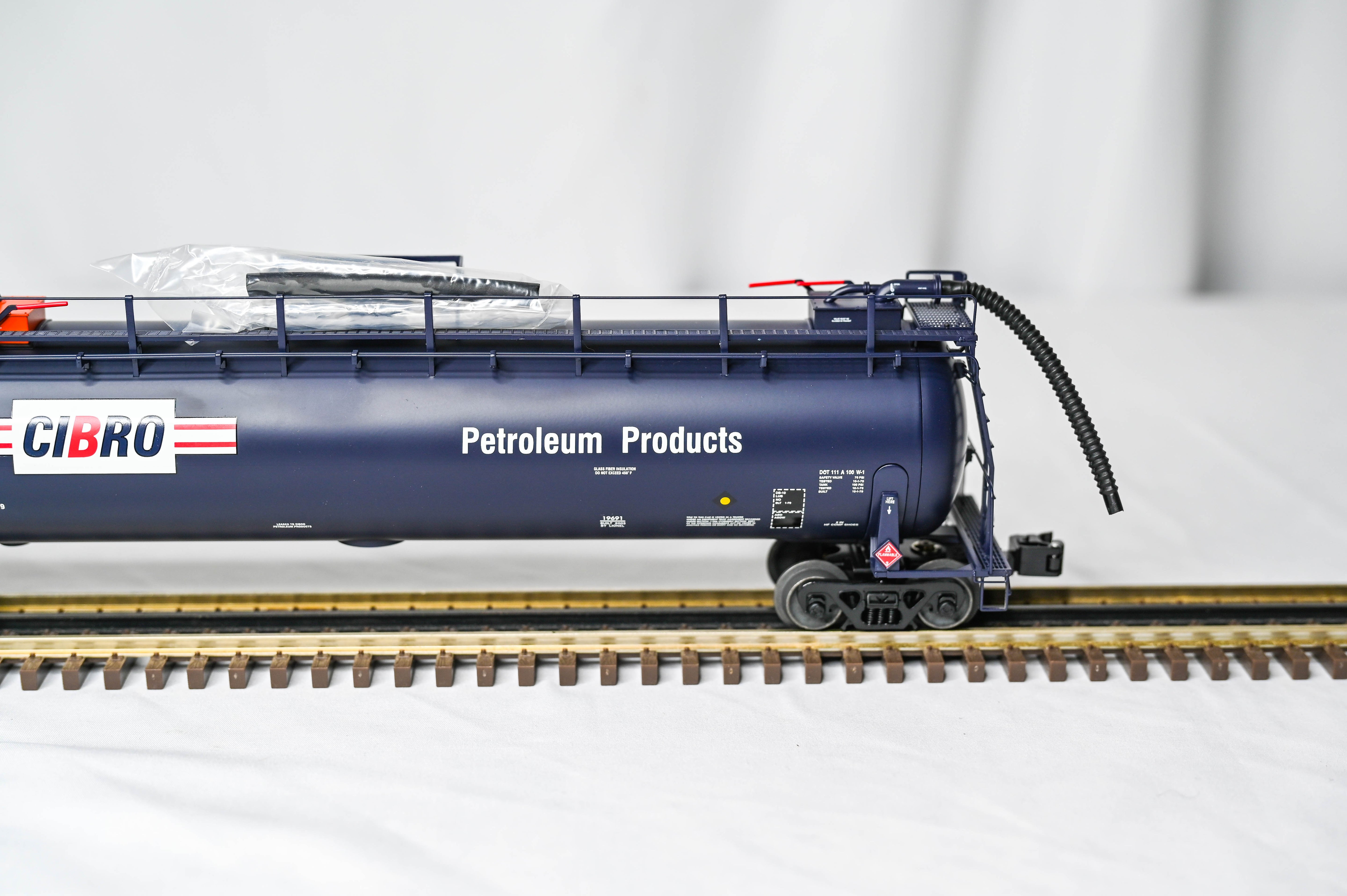 Lionel CIBRO Tank Train 3-Pack | A Car, Intermediate Car & B Car | O Gauge | 6-19689