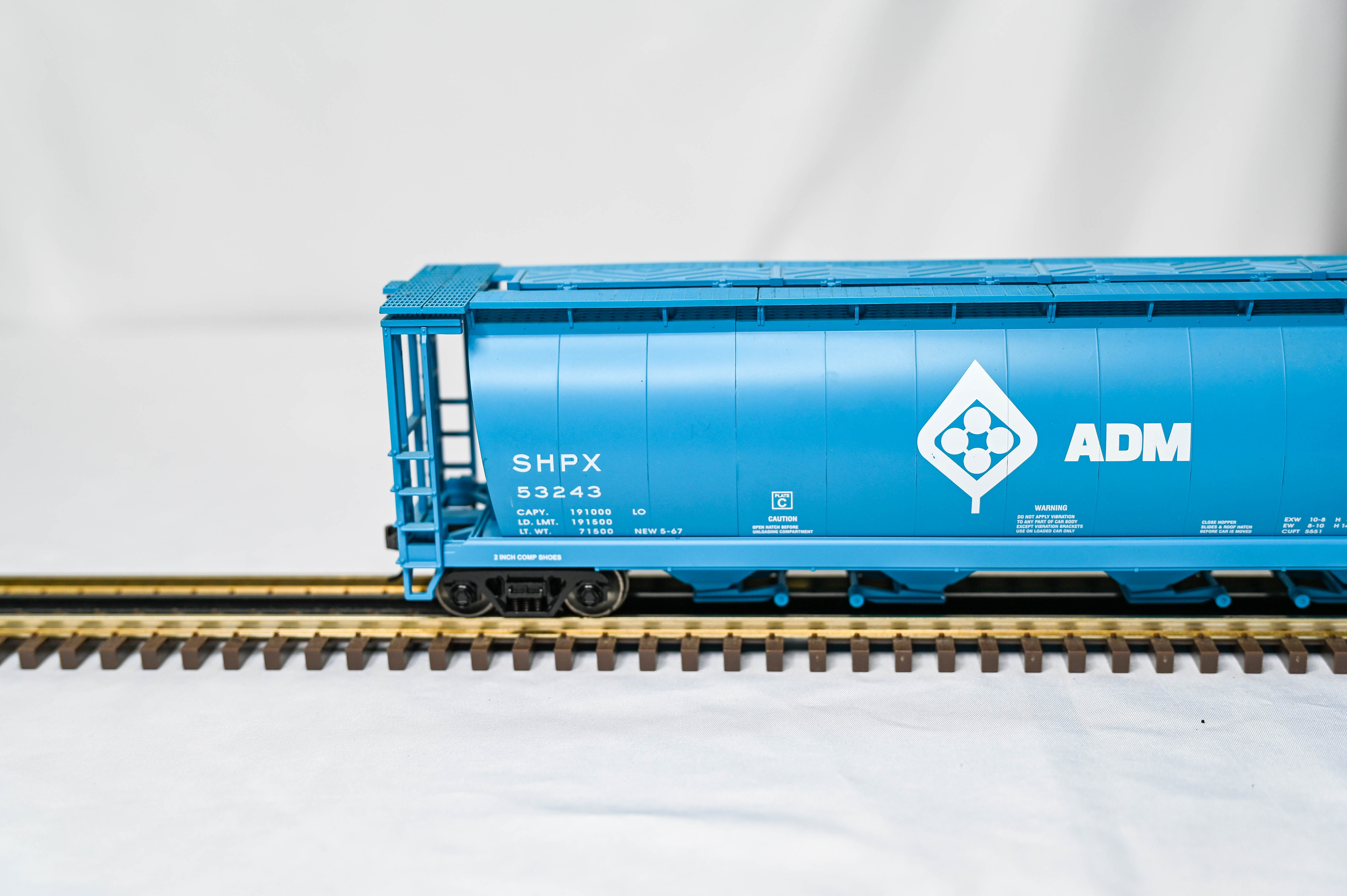 MTH Premier Archer Daniels Midland 4-Bay Cylindrical Hopper #53243 | O Scale | 20-97469