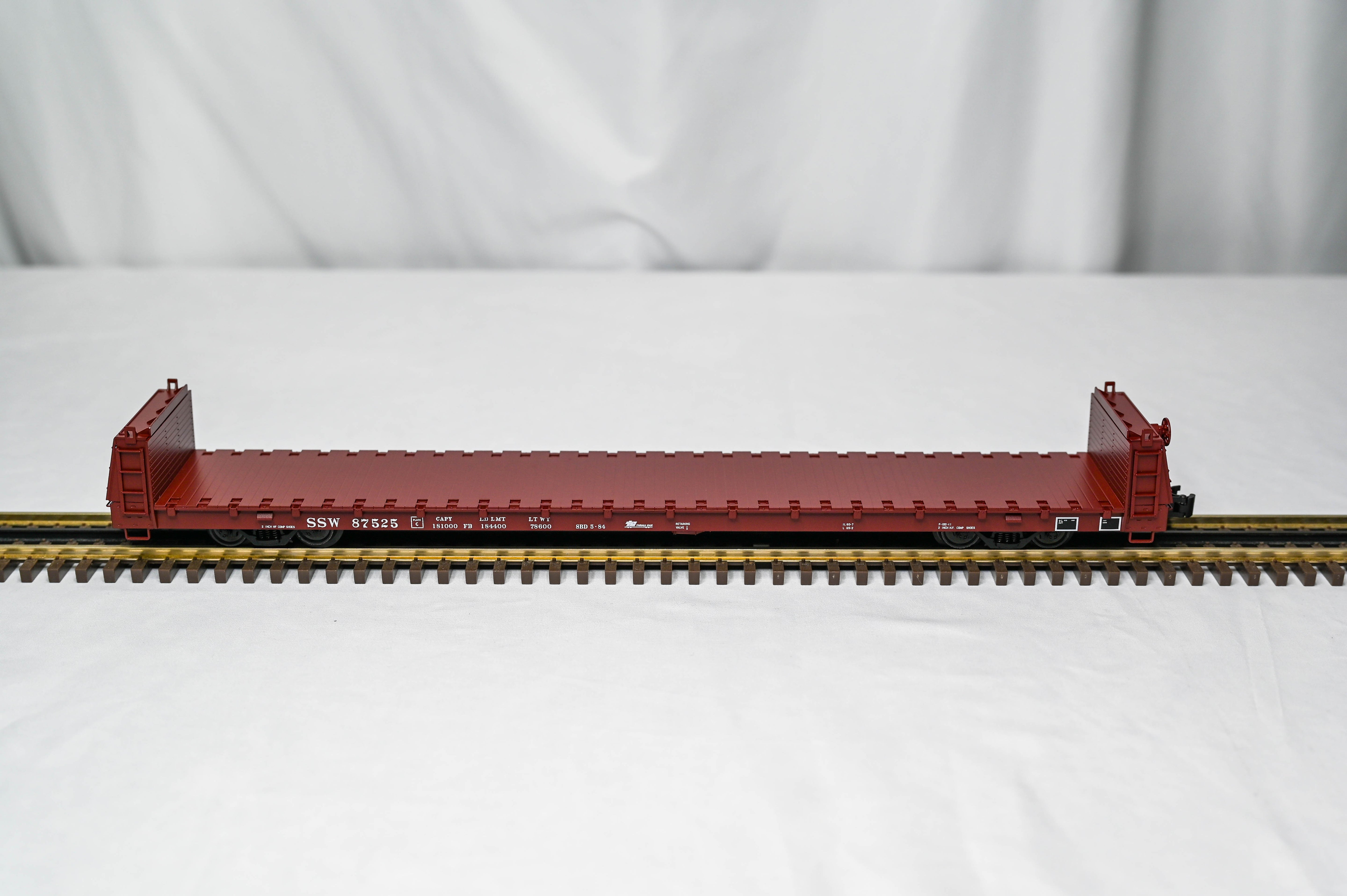Atlas O Trainman Cotton Belt Short Bulkhead Flat Car | 3-Rail | O Scale