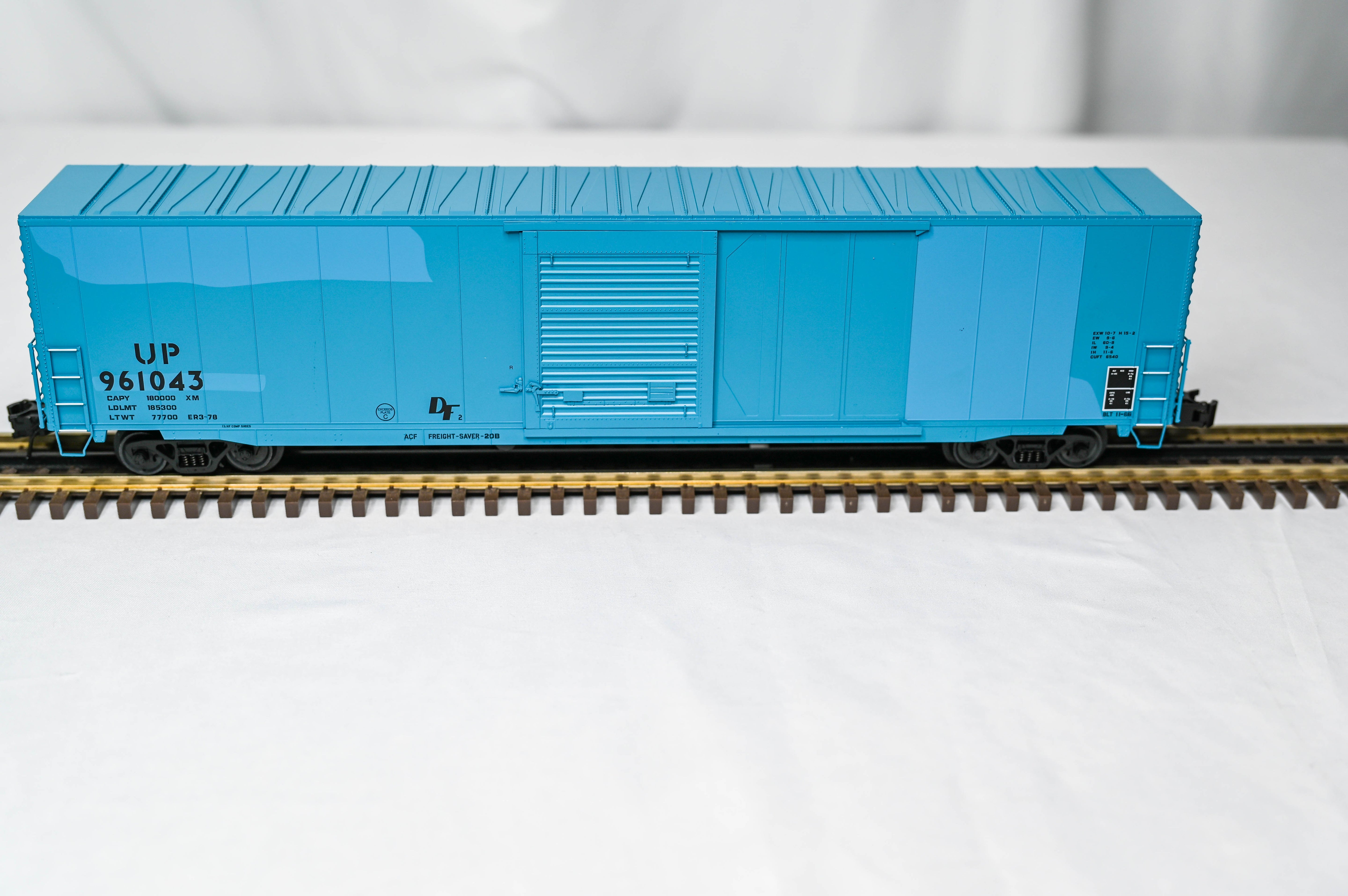 Atlas O Master UP (ex-ROCK) ACF 60' Single Door Auto Parts Box Car | 3-Rail | O Scale