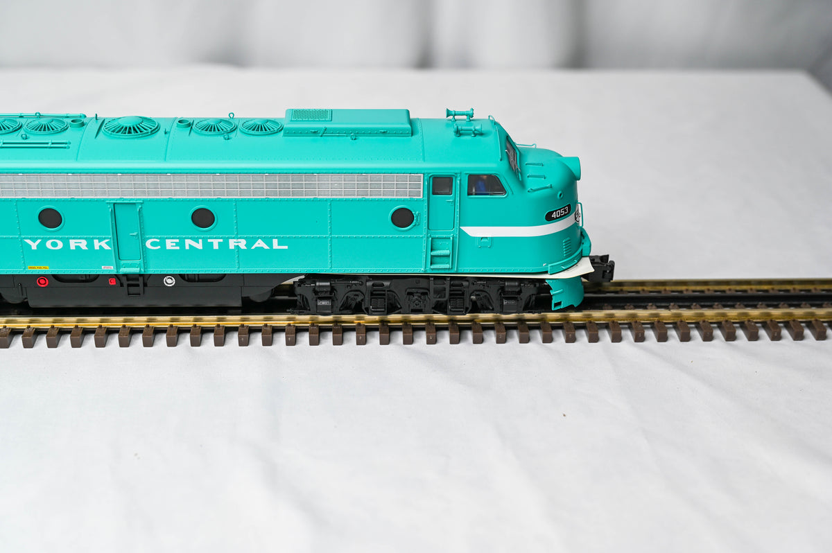 Lionel New York Central LEGACY E8 AA #4053-4083 | O Gauge | 2333340